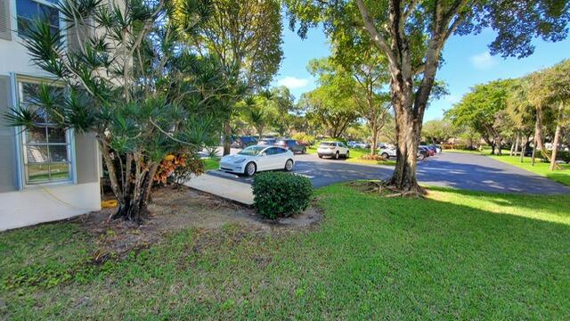 NO 70 PALM-AIRE COUNTRY CLUB - Residential