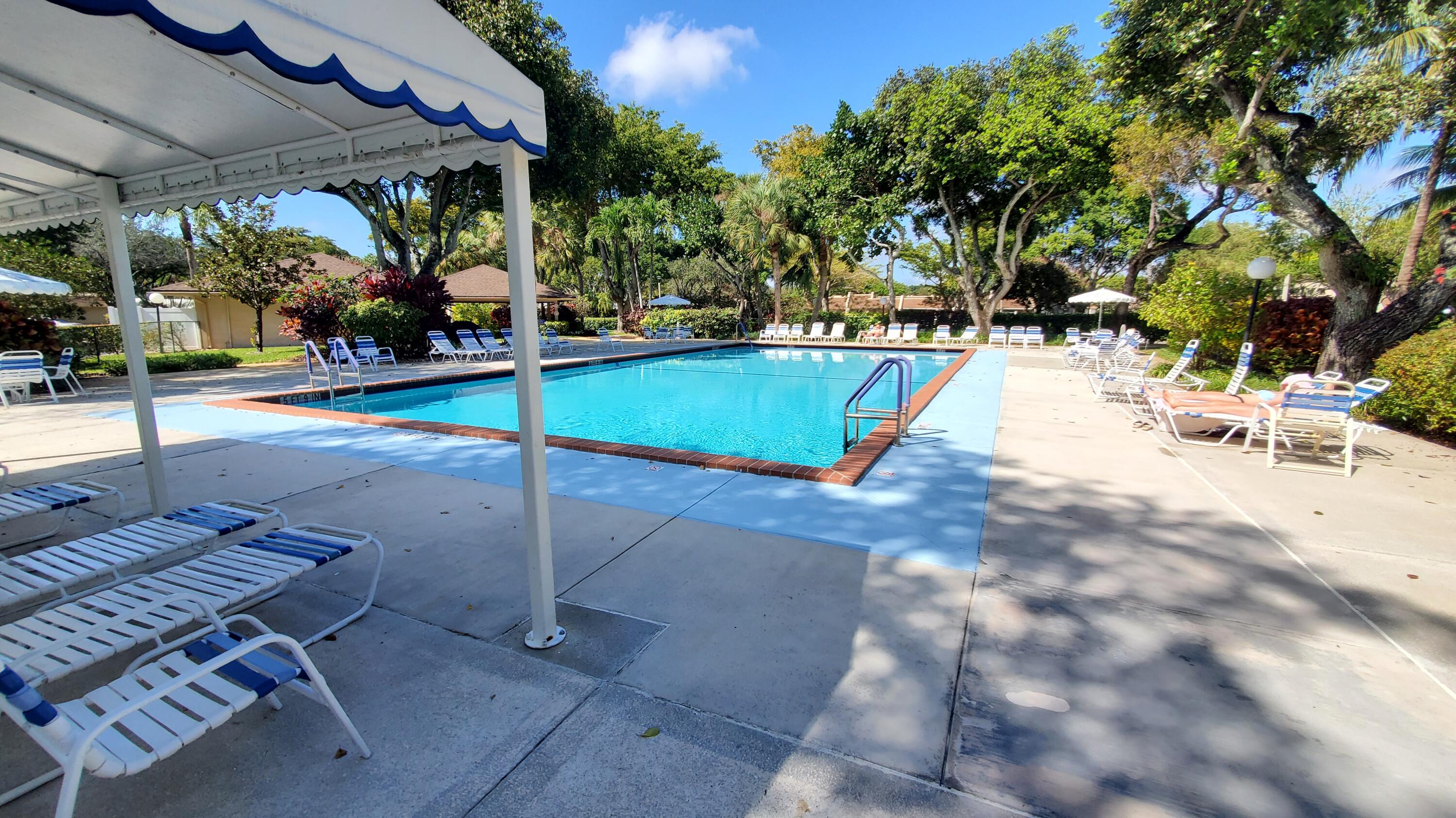 NO 70 PALM-AIRE COUNTRY CLUB - Residential