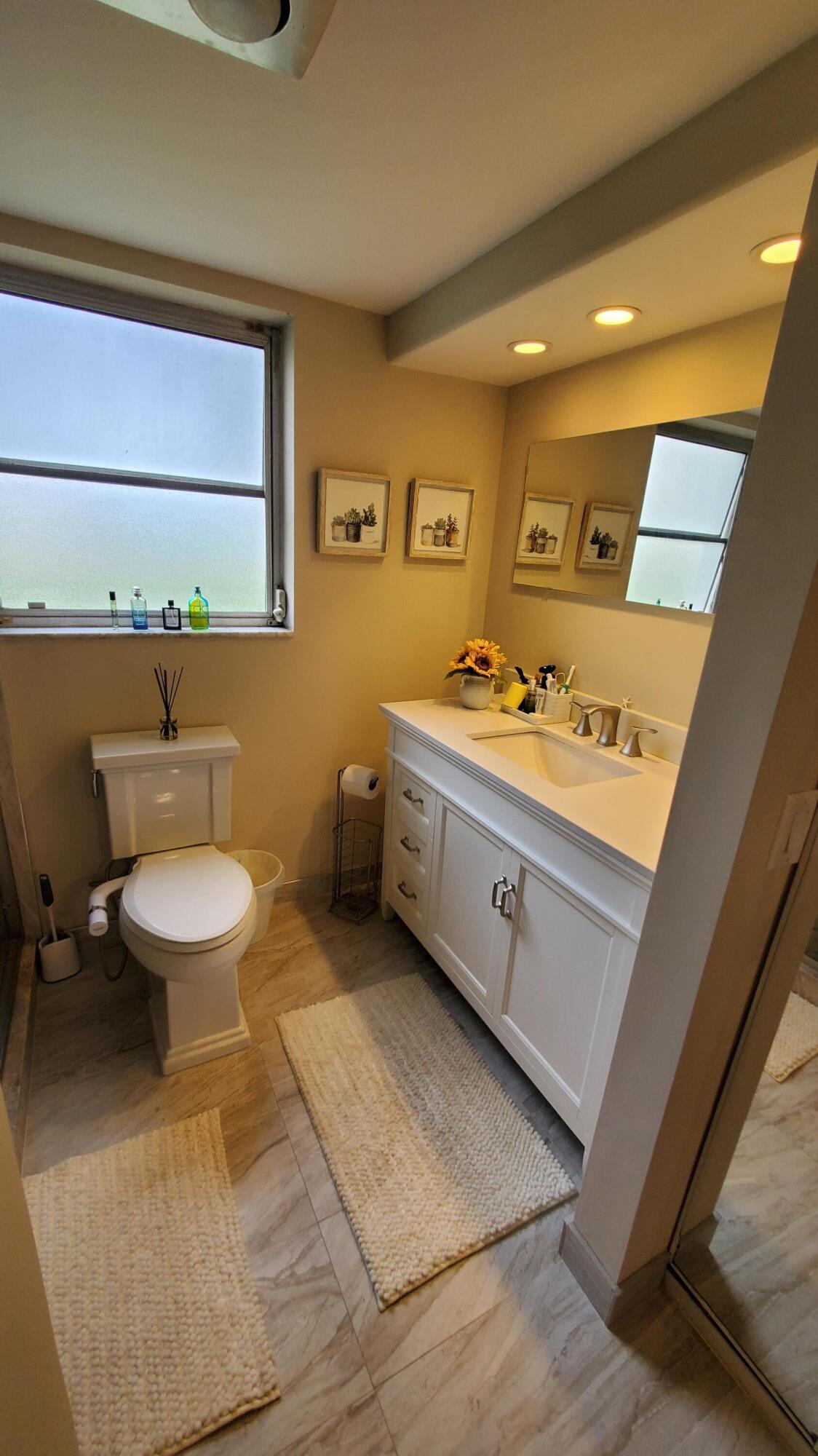 NO 70 PALM-AIRE COUNTRY CLUB - Residential
