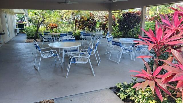 NO 70 PALM-AIRE COUNTRY CLUB - Residential