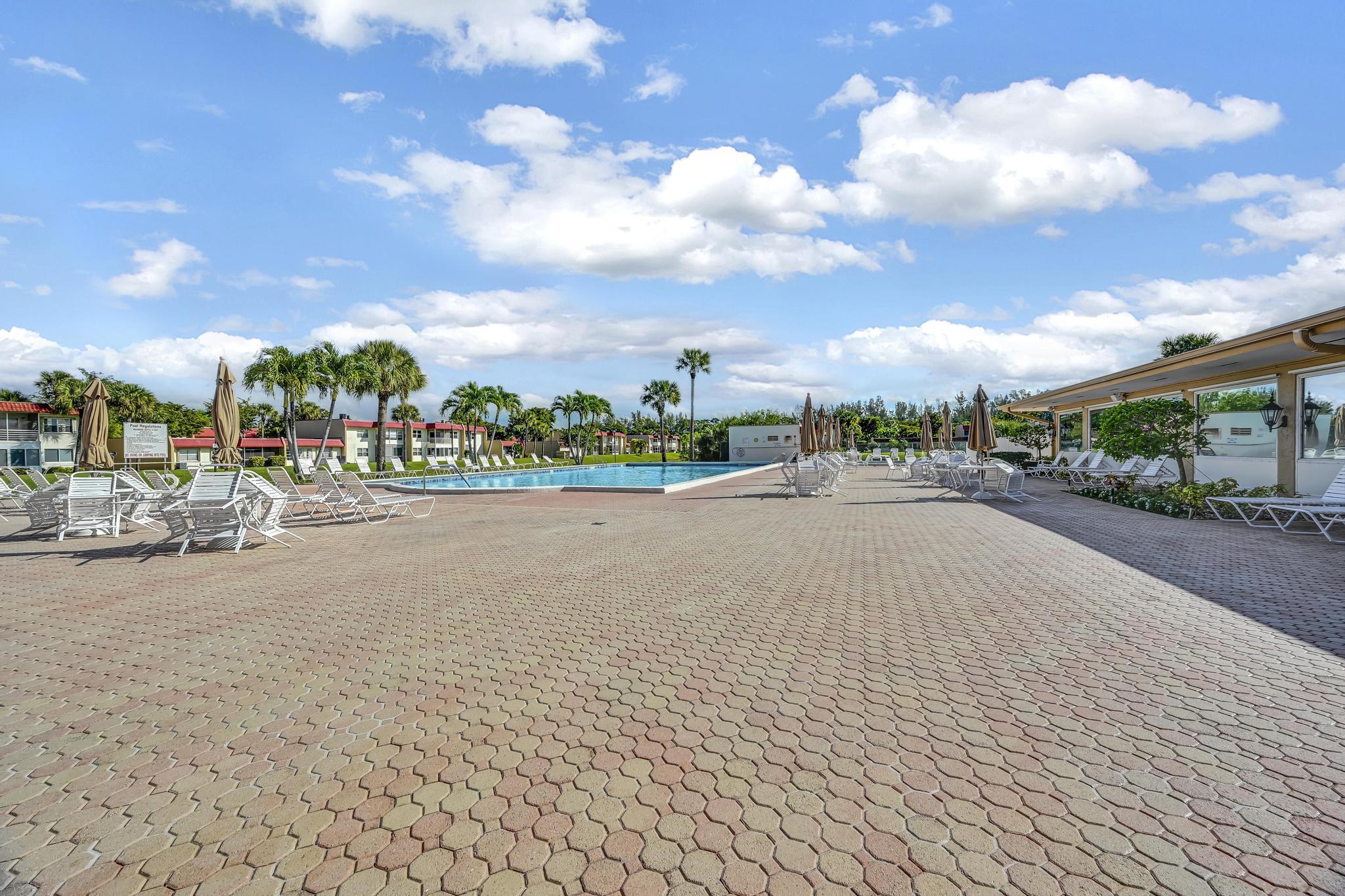 GOLDEN LAKES VILLAGE CONDO 1 THRU 13-A - Residential Lease