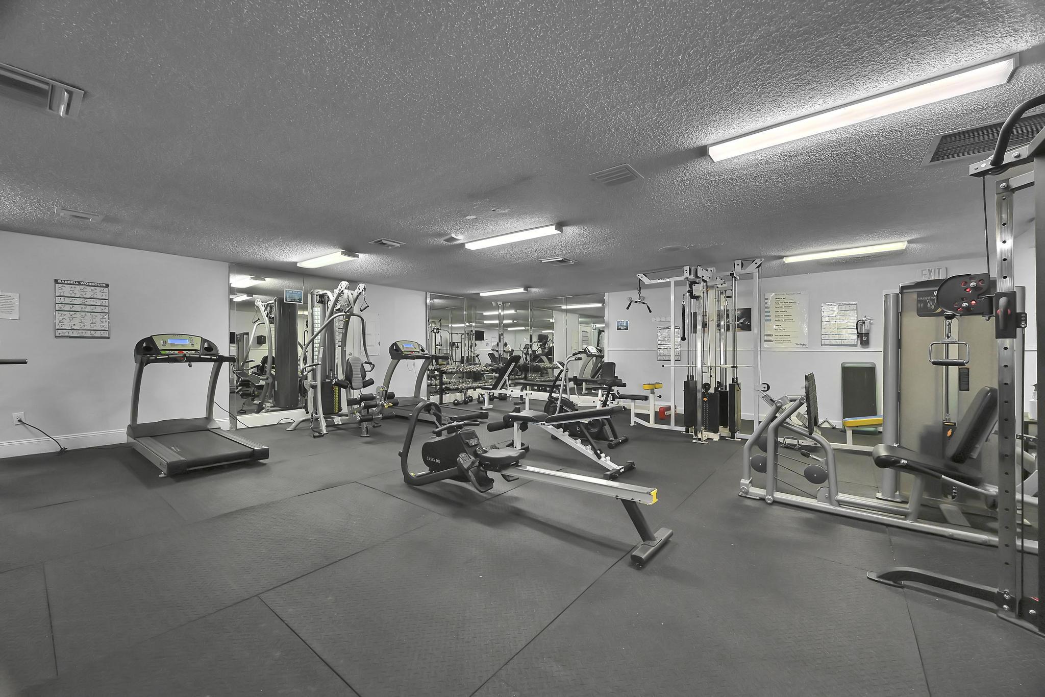 GOLDEN LAKES VILLAGE CONDO 1 THRU 13-A - Residential Lease