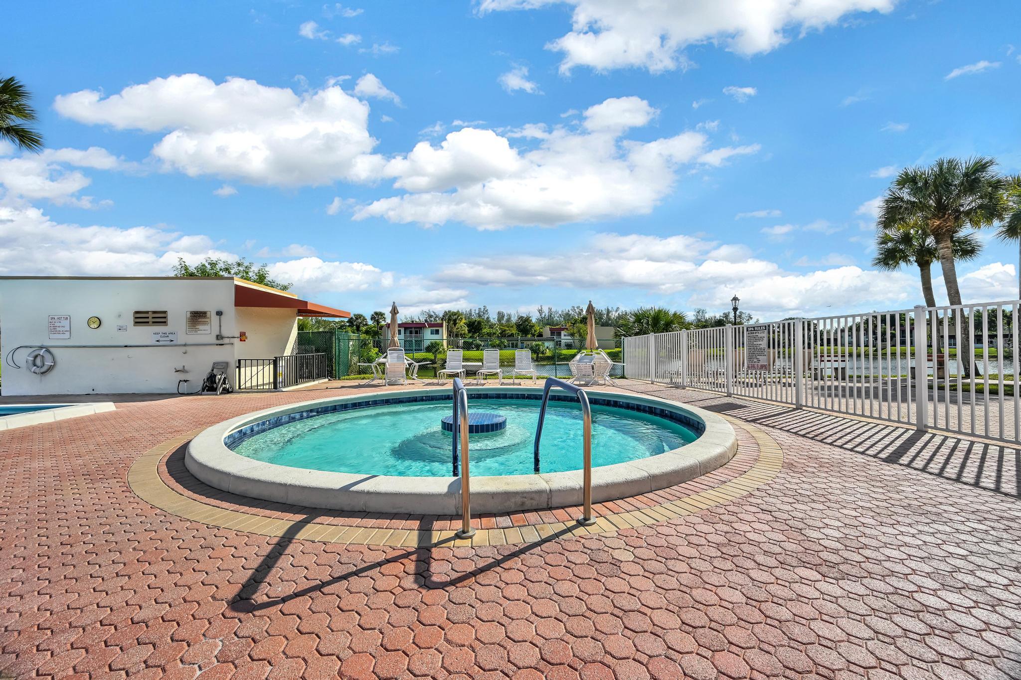 GOLDEN LAKES VILLAGE CONDO 1 THRU 13-A - Residential Lease