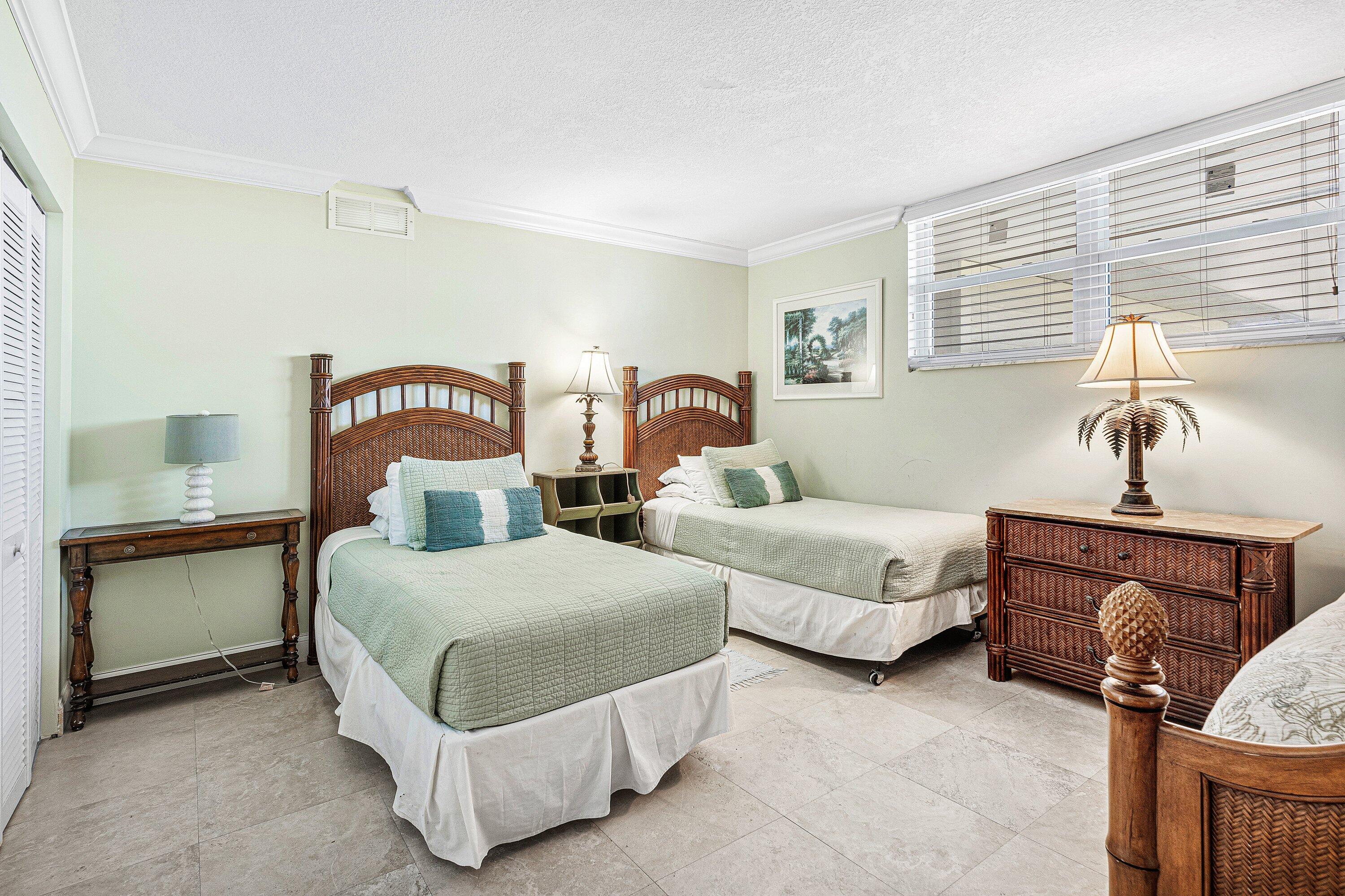 Ocean Club at Deerfield Beach - Residential