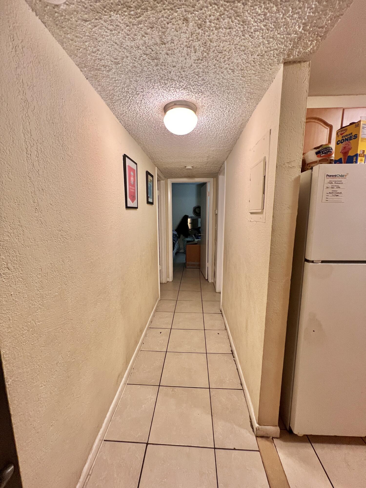 LAURELS AT SHERWOOD CONDO - Residential