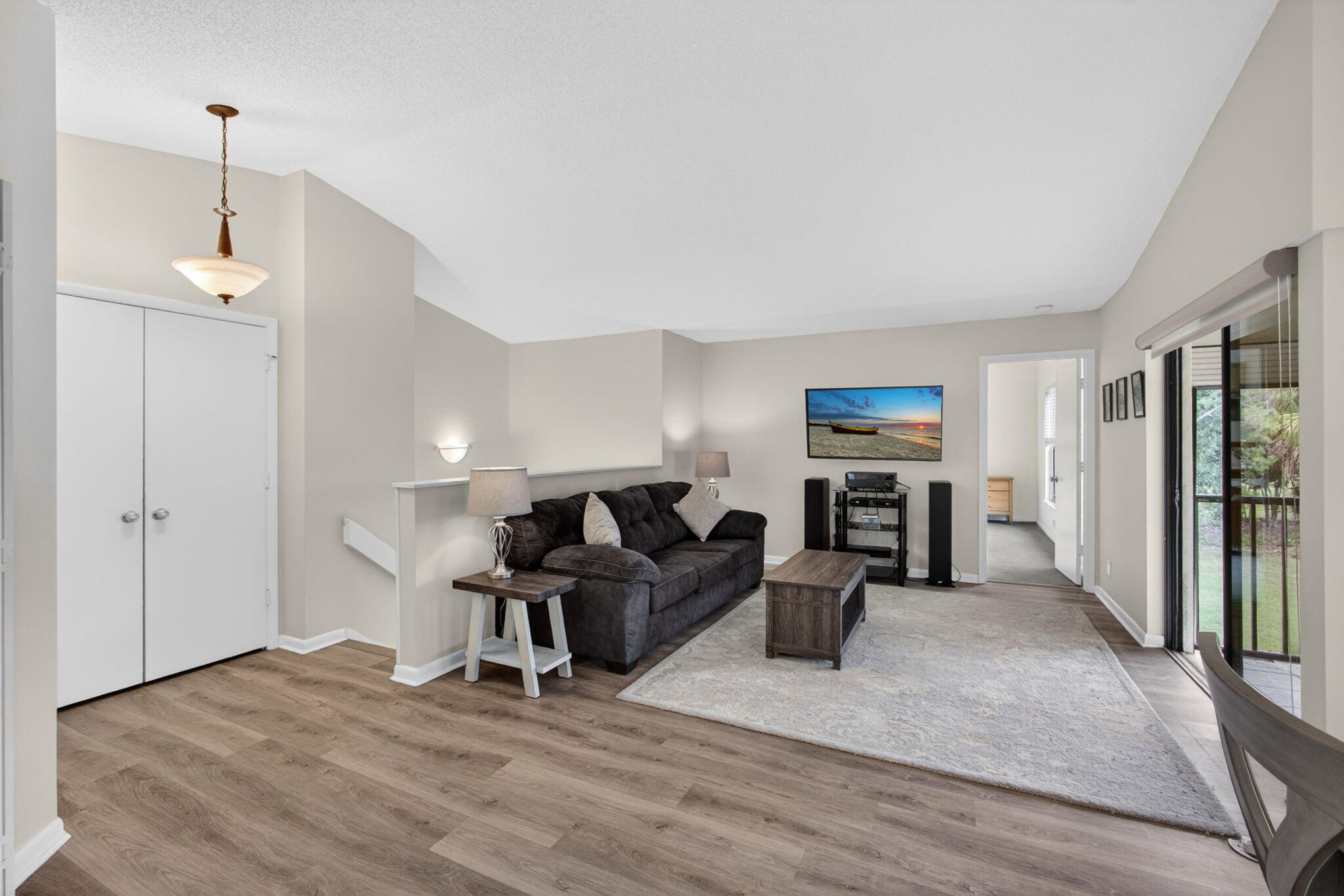 CLUBHOUSE COURT CONDO - Residential