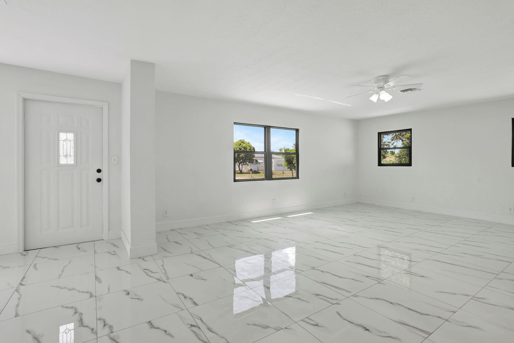 COLLIER MANOR 3RD ADD - Residential