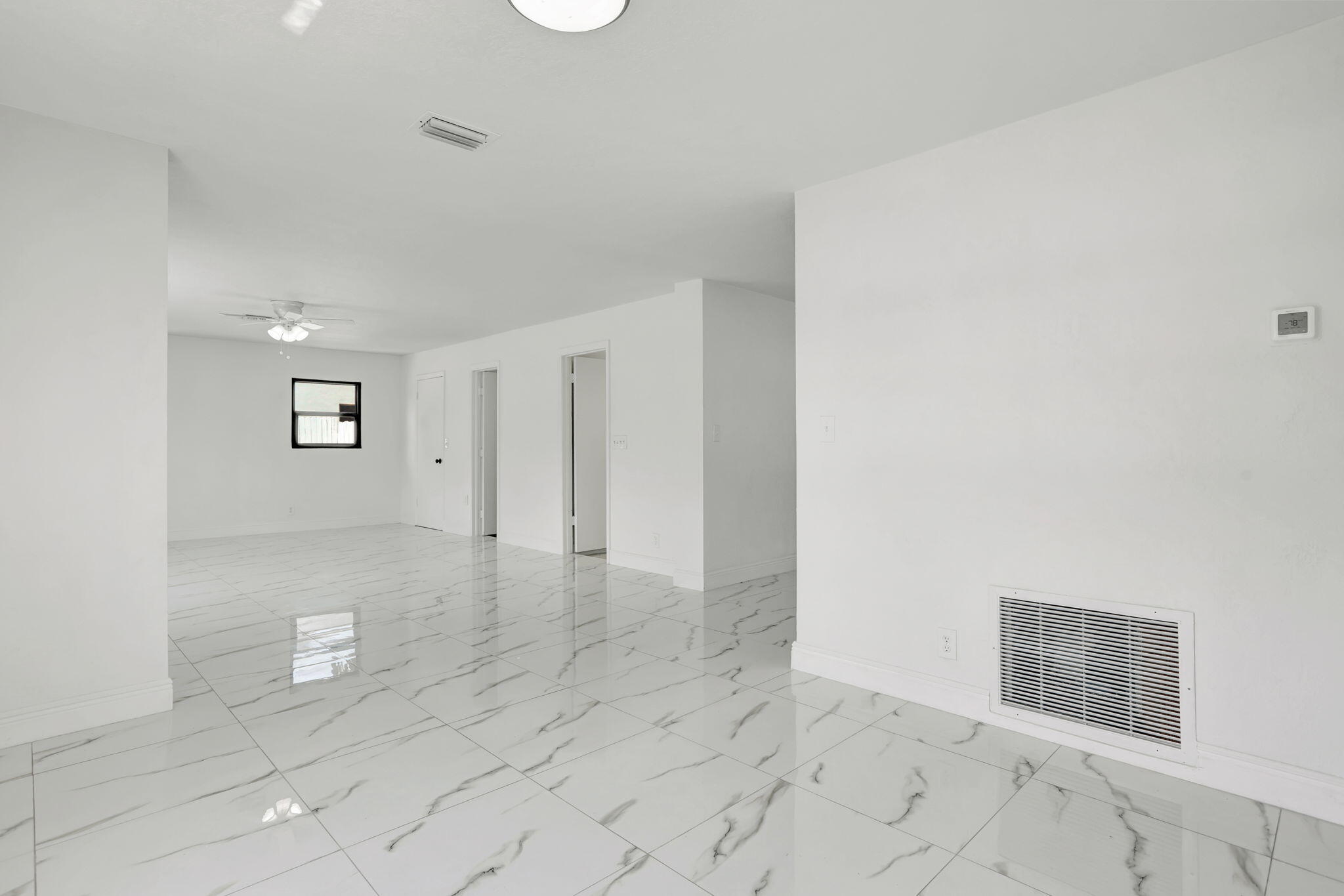 COLLIER MANOR 3RD ADD - Residential