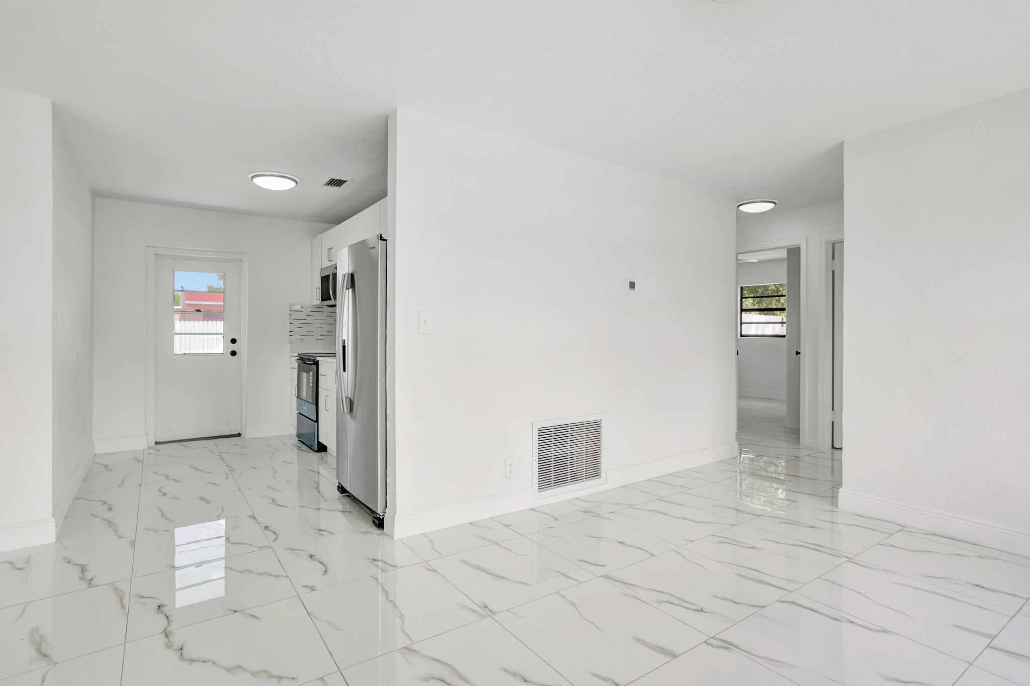 COLLIER MANOR 3RD ADD - Residential