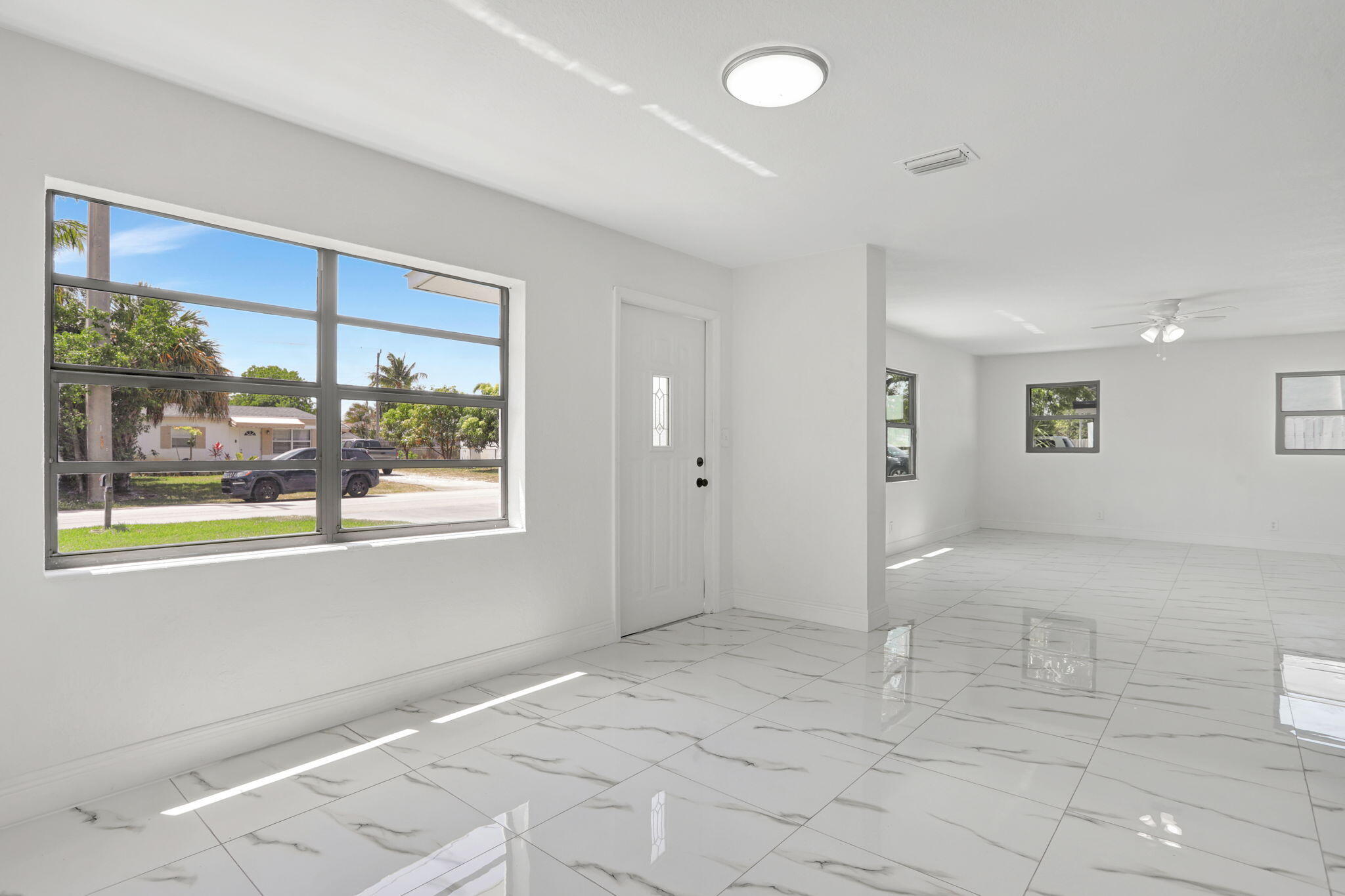 COLLIER MANOR 3RD ADD - Residential
