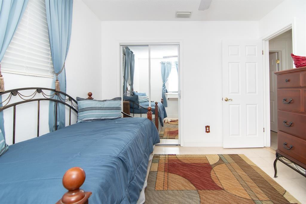 SPRINGBANK PARK SEC 2 - Residential Lease