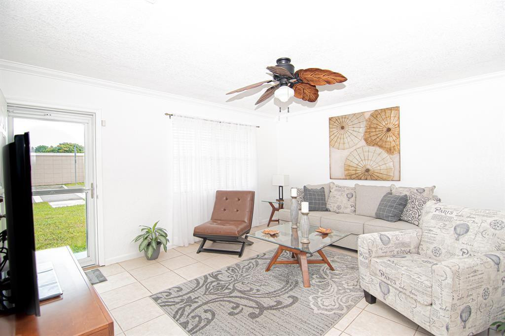 SPRINGBANK PARK SEC 2 - Residential Lease