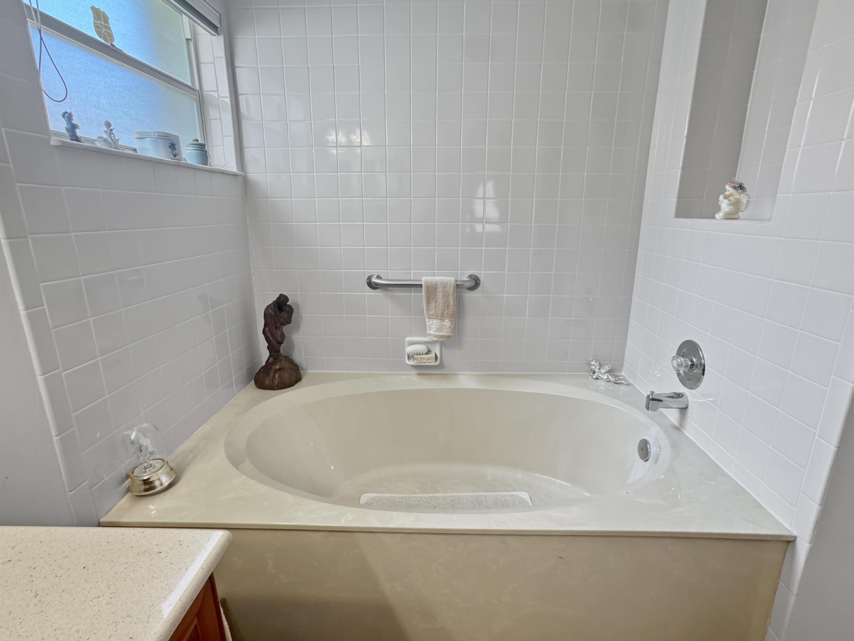 COQUINA LAKES - Residential