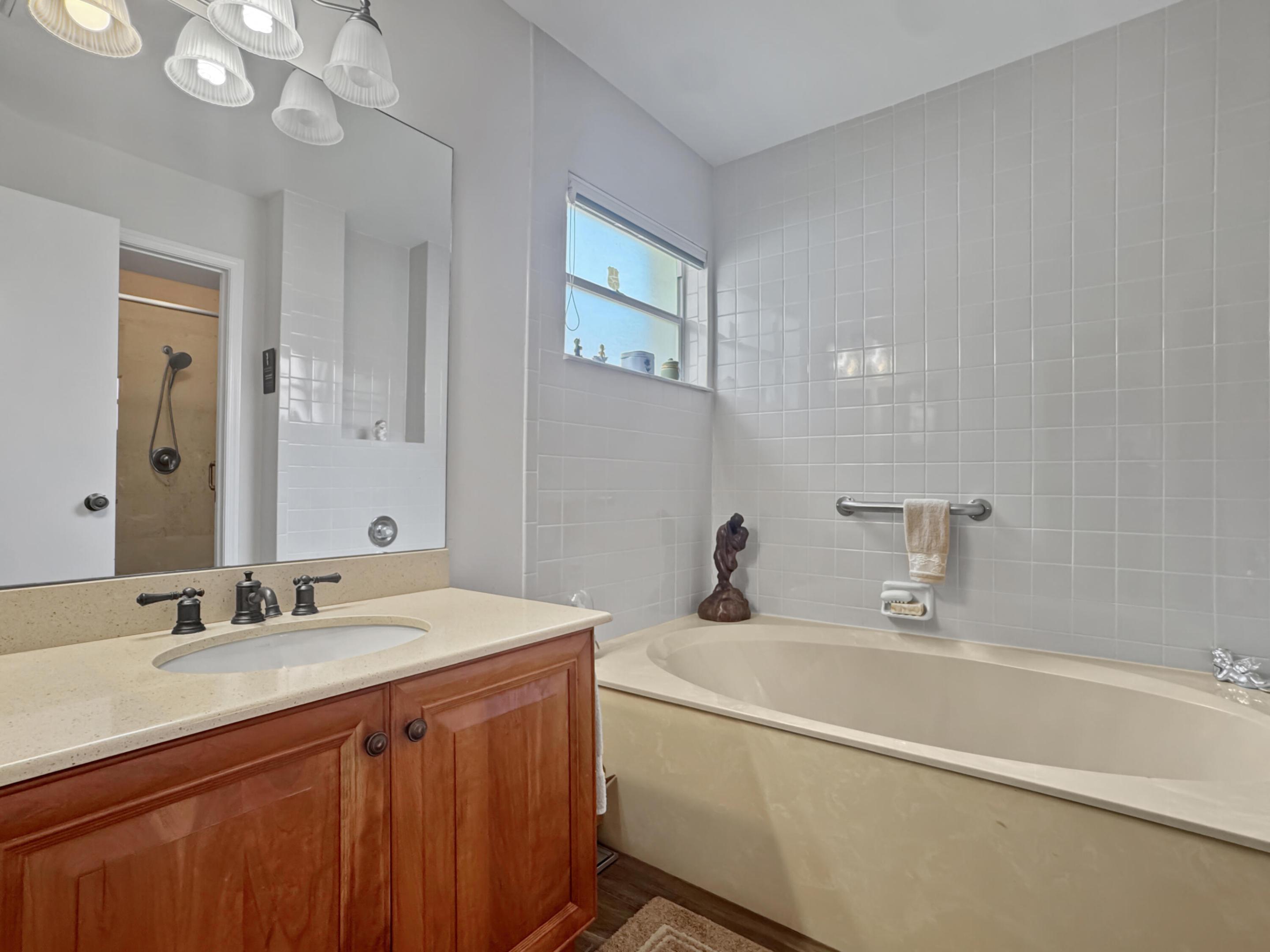 COQUINA LAKES - Residential