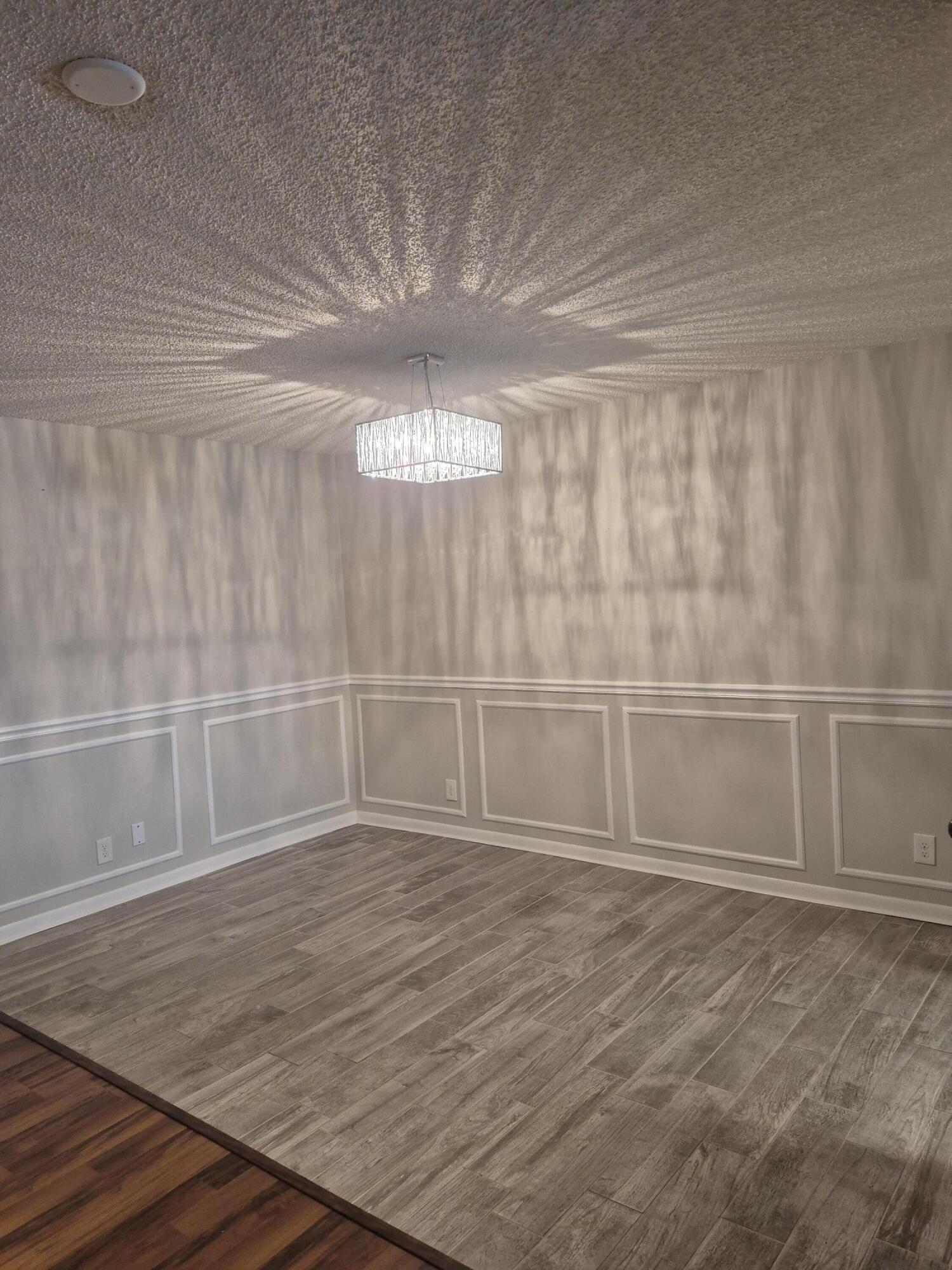 HIGH POINT OF DELRAY SEC 7 CONDO - Residential Lease