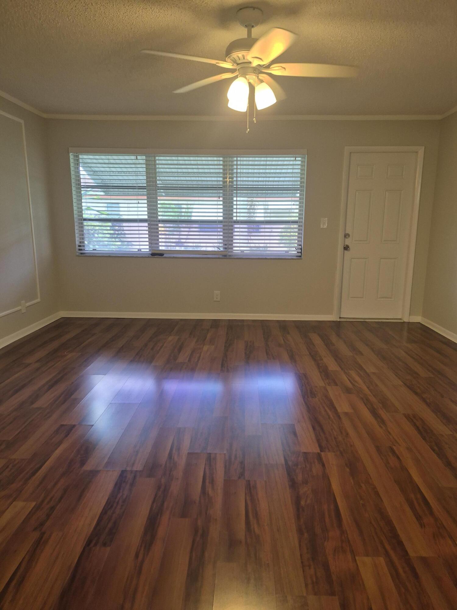 HIGH POINT OF DELRAY SEC 7 CONDO - Residential Lease