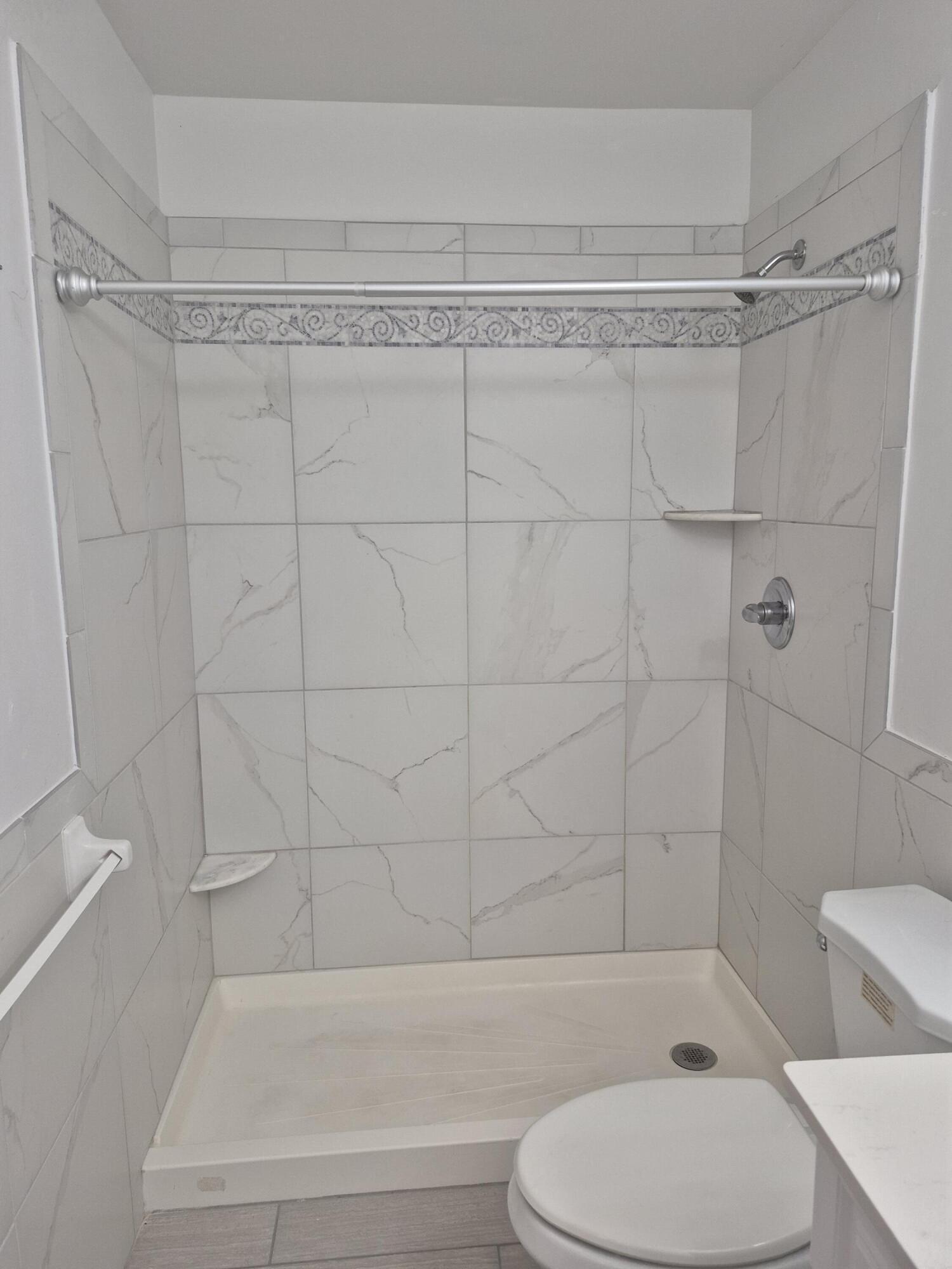HIGH POINT OF DELRAY SEC 7 CONDO - Residential Lease