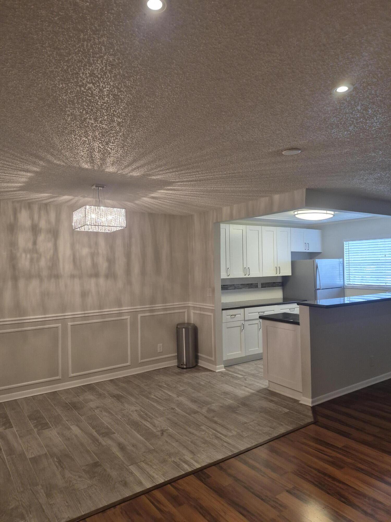 HIGH POINT OF DELRAY SEC 7 CONDO - Residential Lease