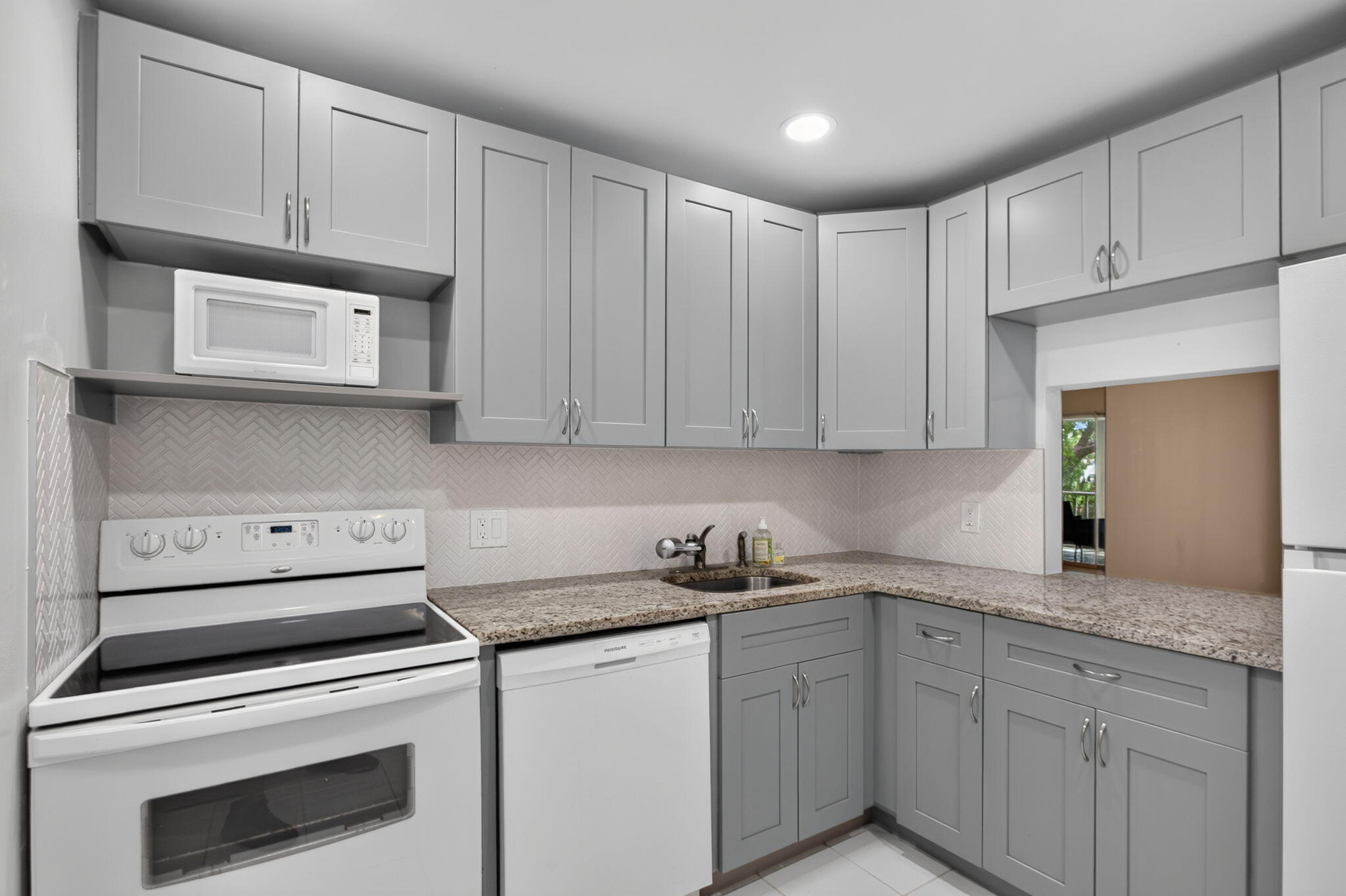ORIOLE GOLF & TENNIS CLUB CONDO - Residential