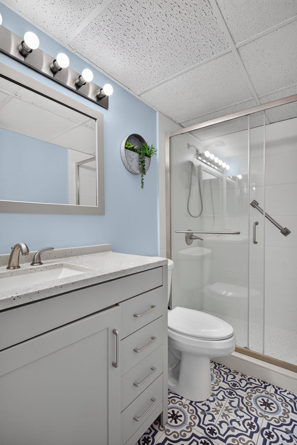 ORIOLE GOLF & TENNIS CLUB CONDO - Residential