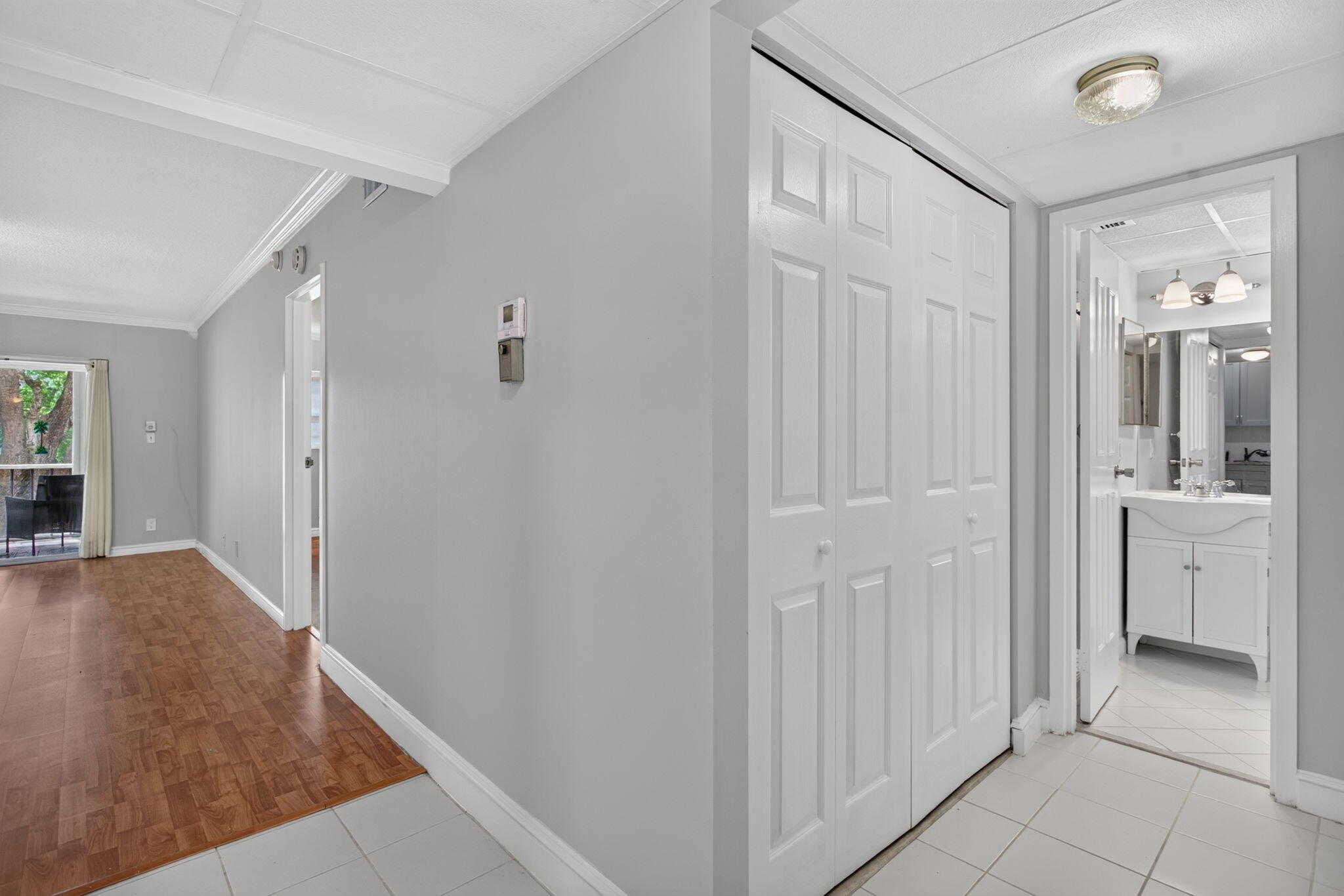 ORIOLE GOLF & TENNIS CLUB CONDO - Residential