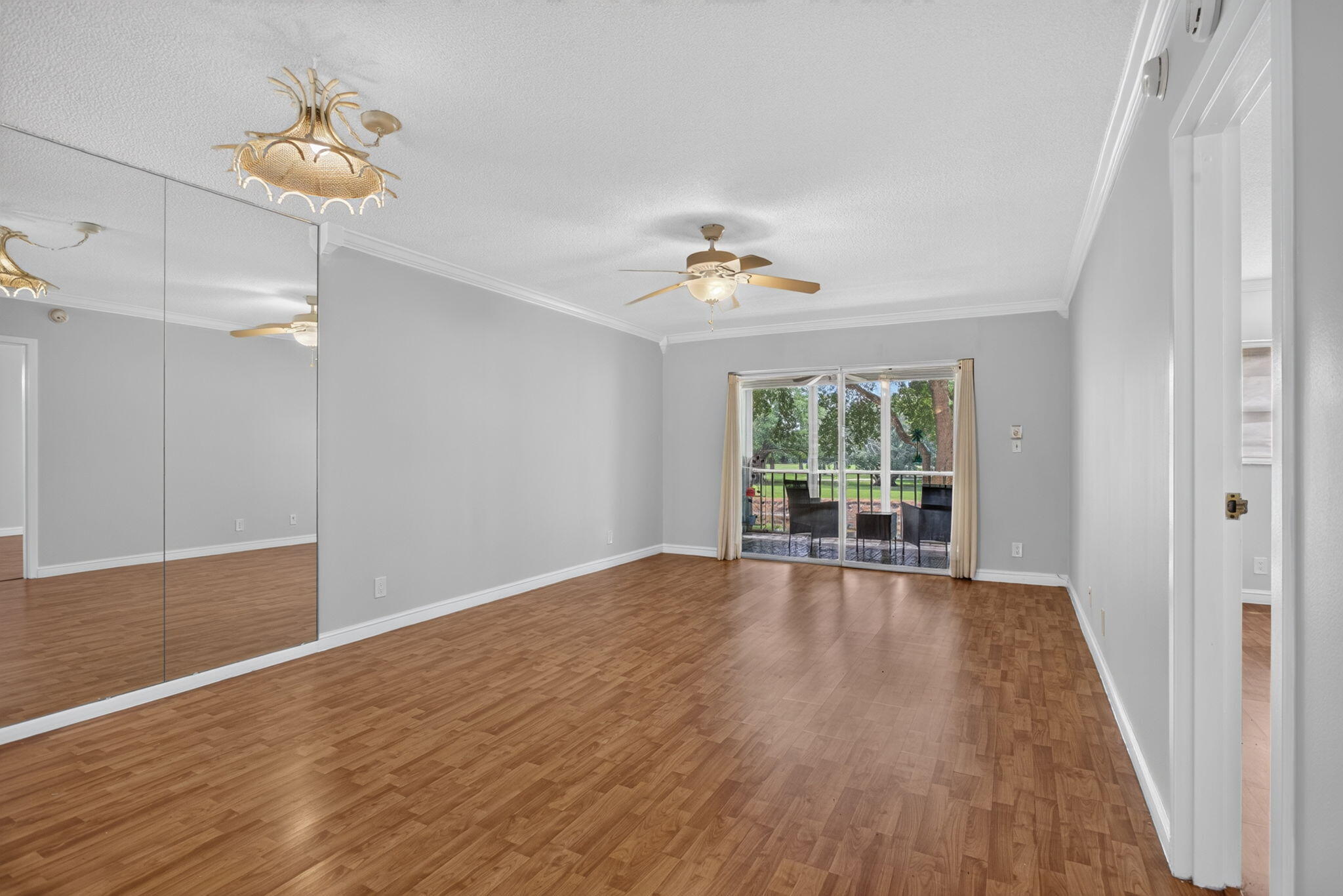ORIOLE GOLF & TENNIS CLUB CONDO - Residential