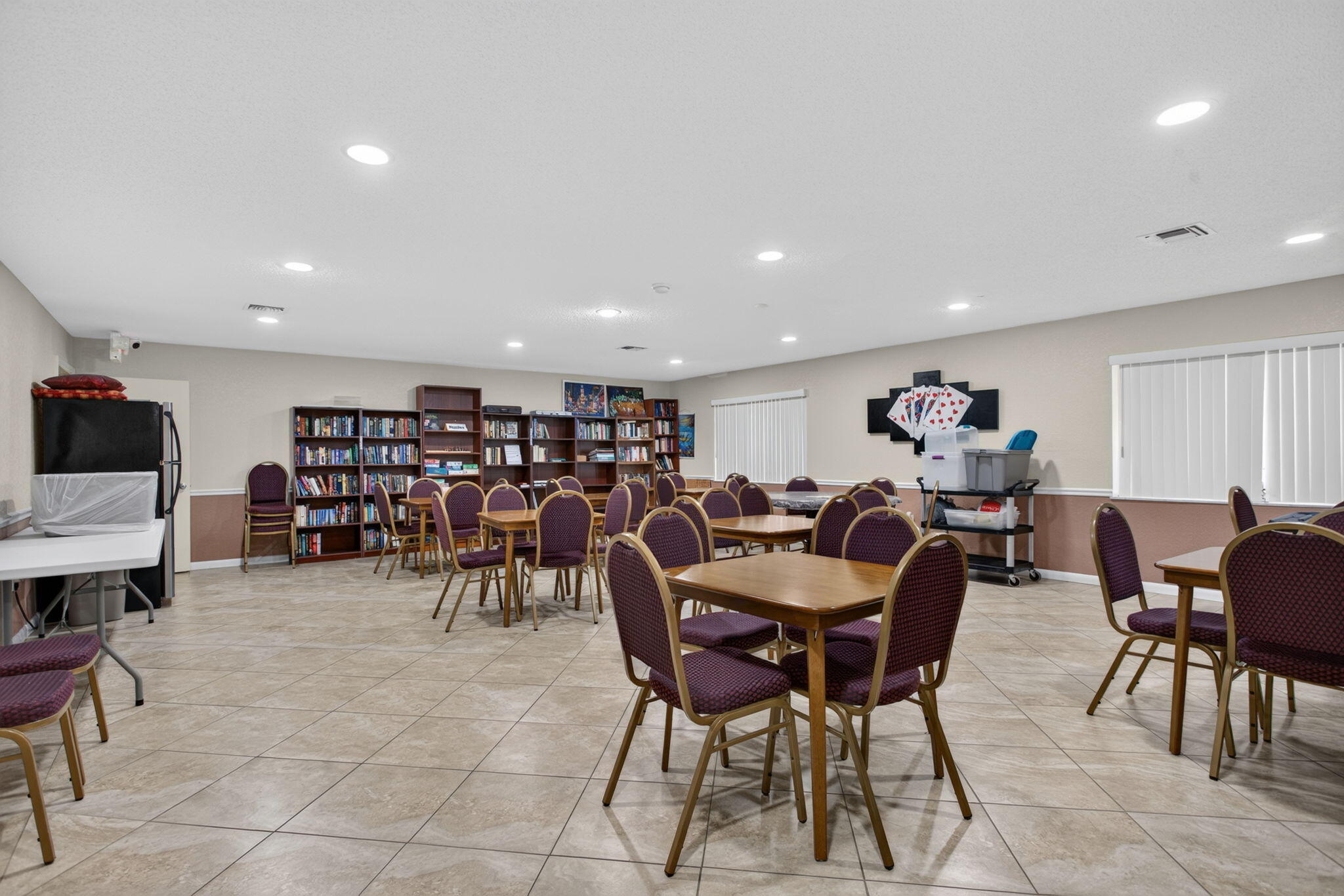 ORIOLE GOLF & TENNIS CLUB CONDO - Residential