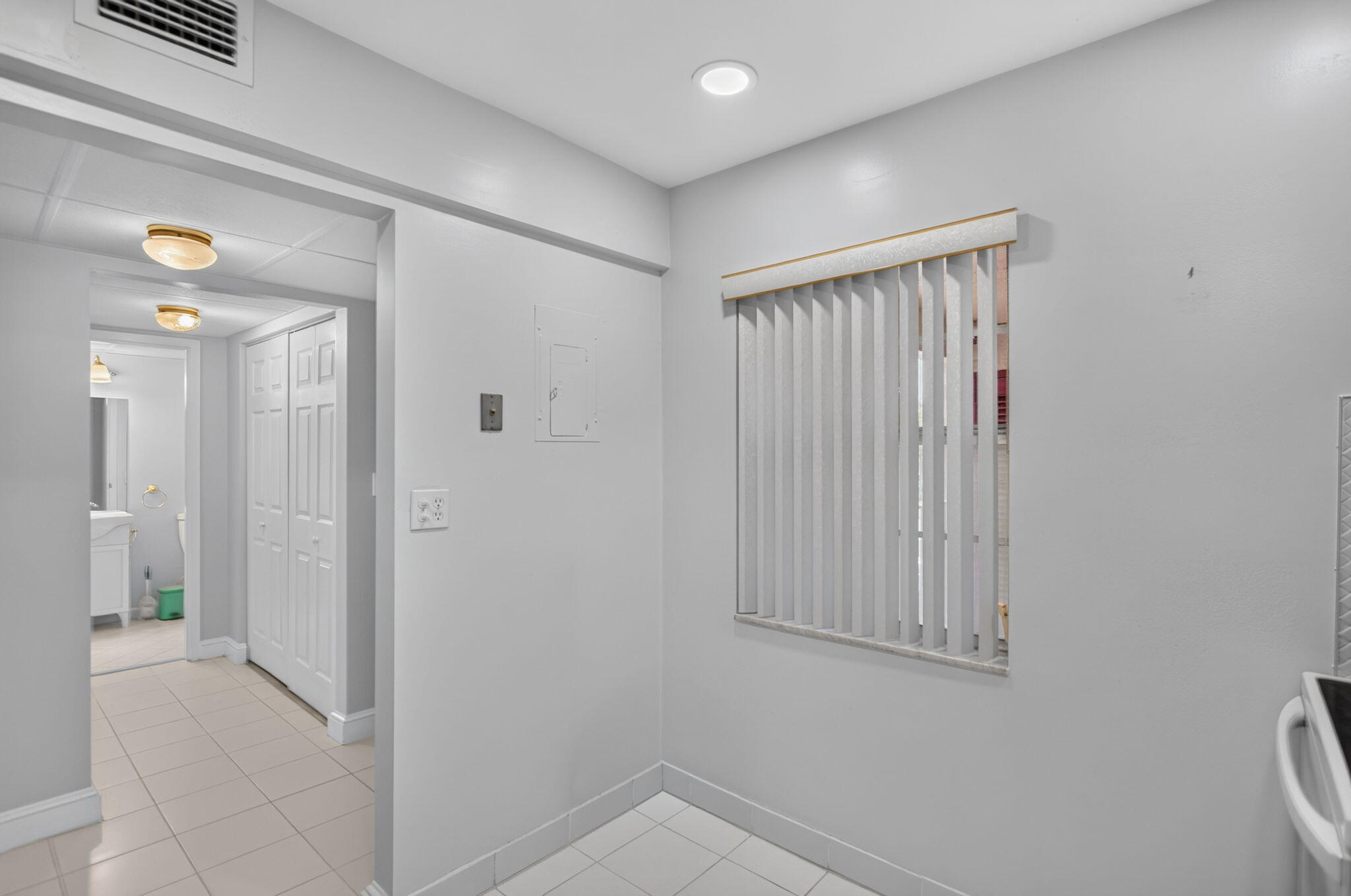 ORIOLE GOLF & TENNIS CLUB CONDO - Residential