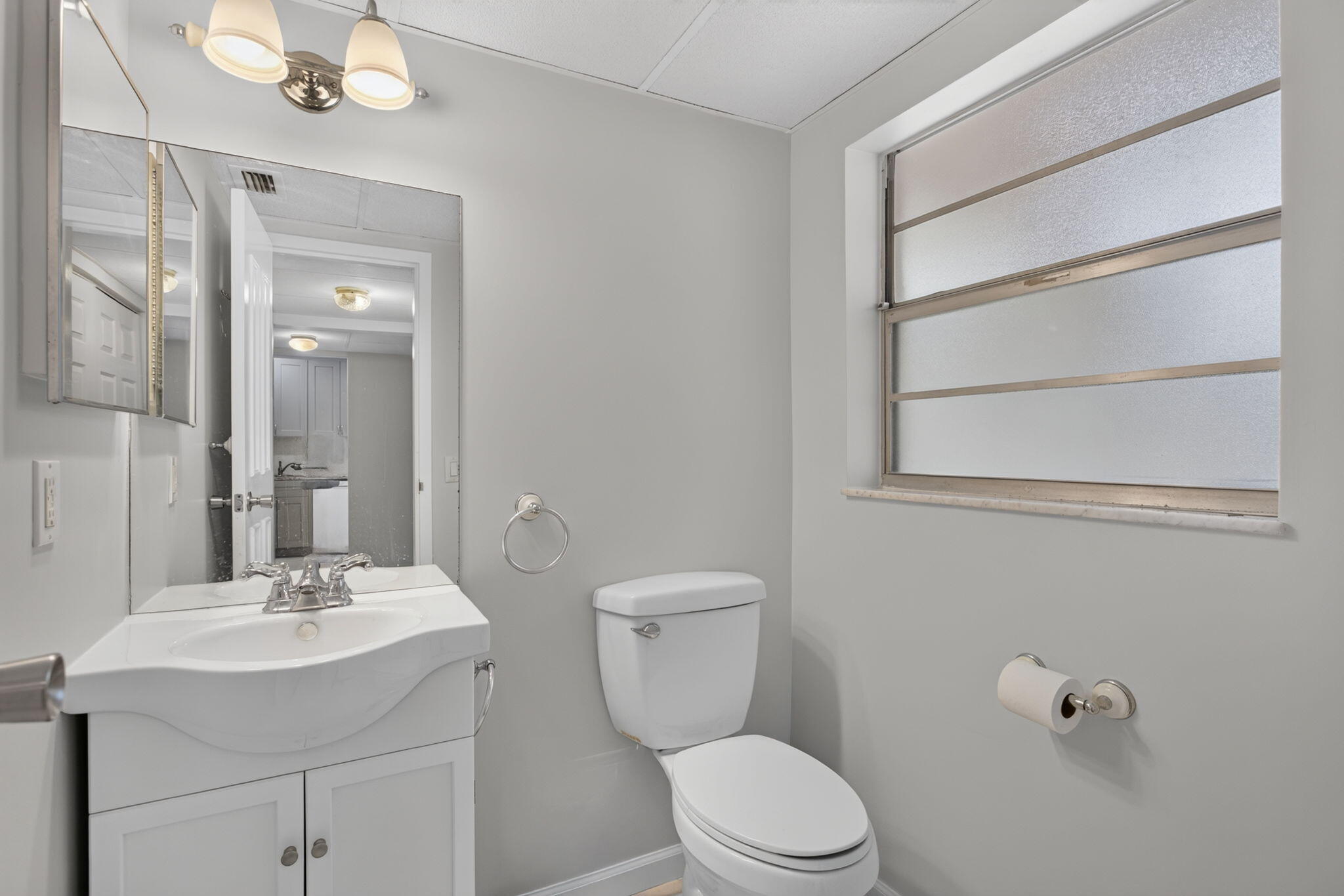 ORIOLE GOLF & TENNIS CLUB CONDO - Residential