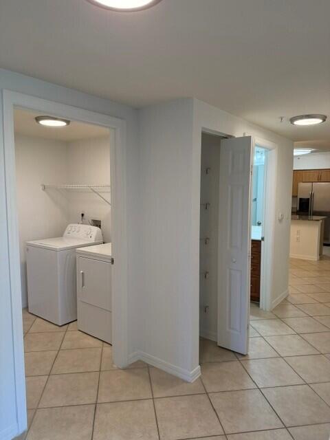 VILLAS AT EMERALD DUNES CONDO - Residential Lease