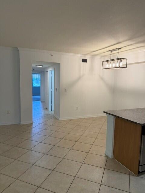 VILLAS AT EMERALD DUNES CONDO - Residential Lease