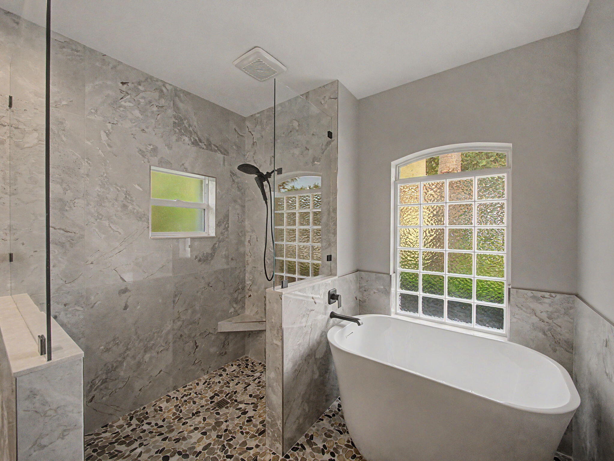 LOCKS LANDING - Residential