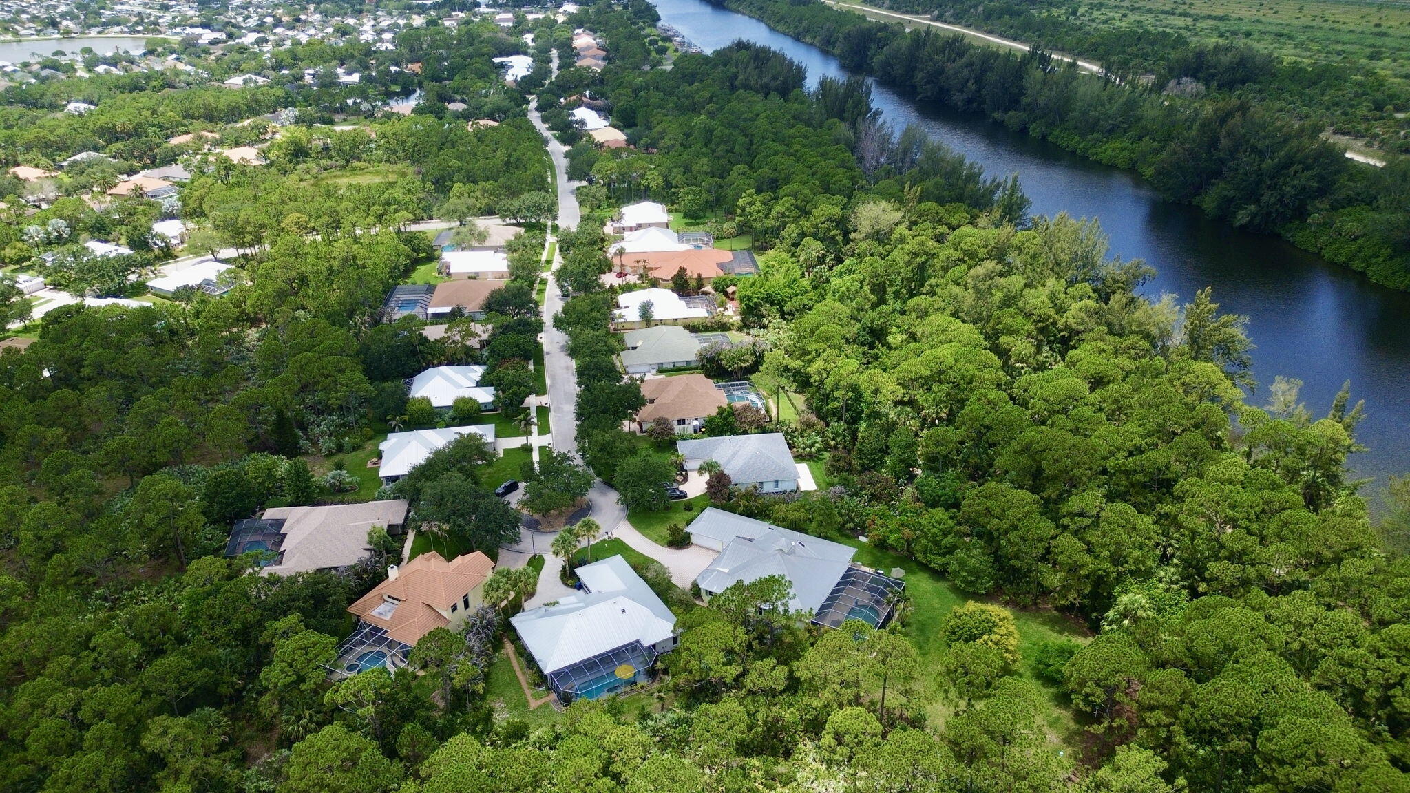 LOCKS LANDING - Residential