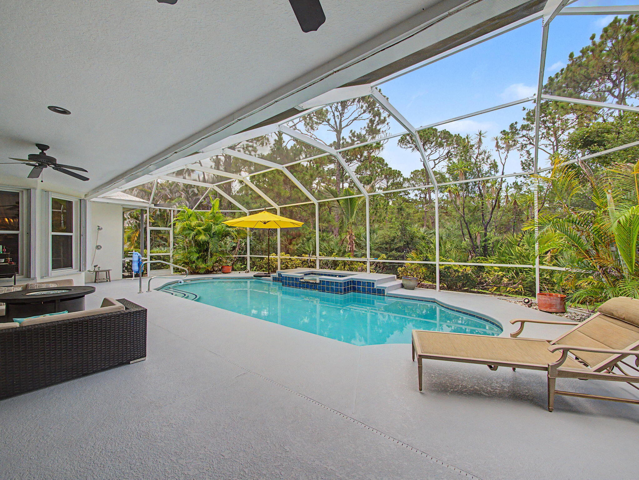 LOCKS LANDING - Residential