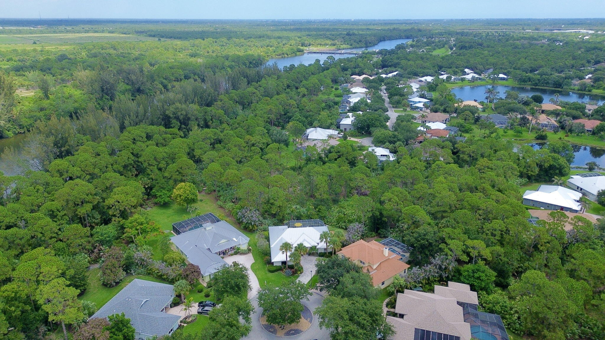 LOCKS LANDING - Residential