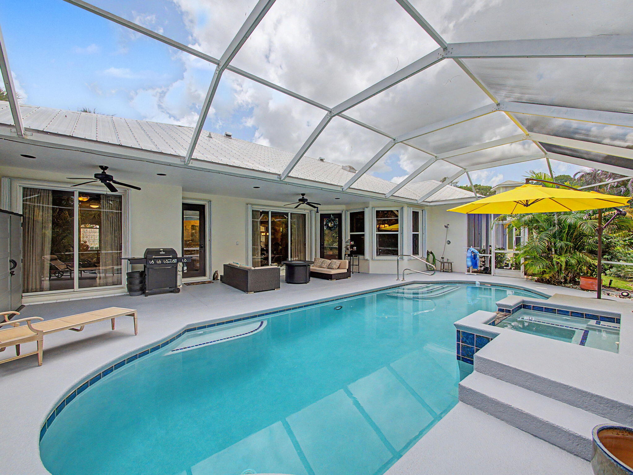 LOCKS LANDING - Residential