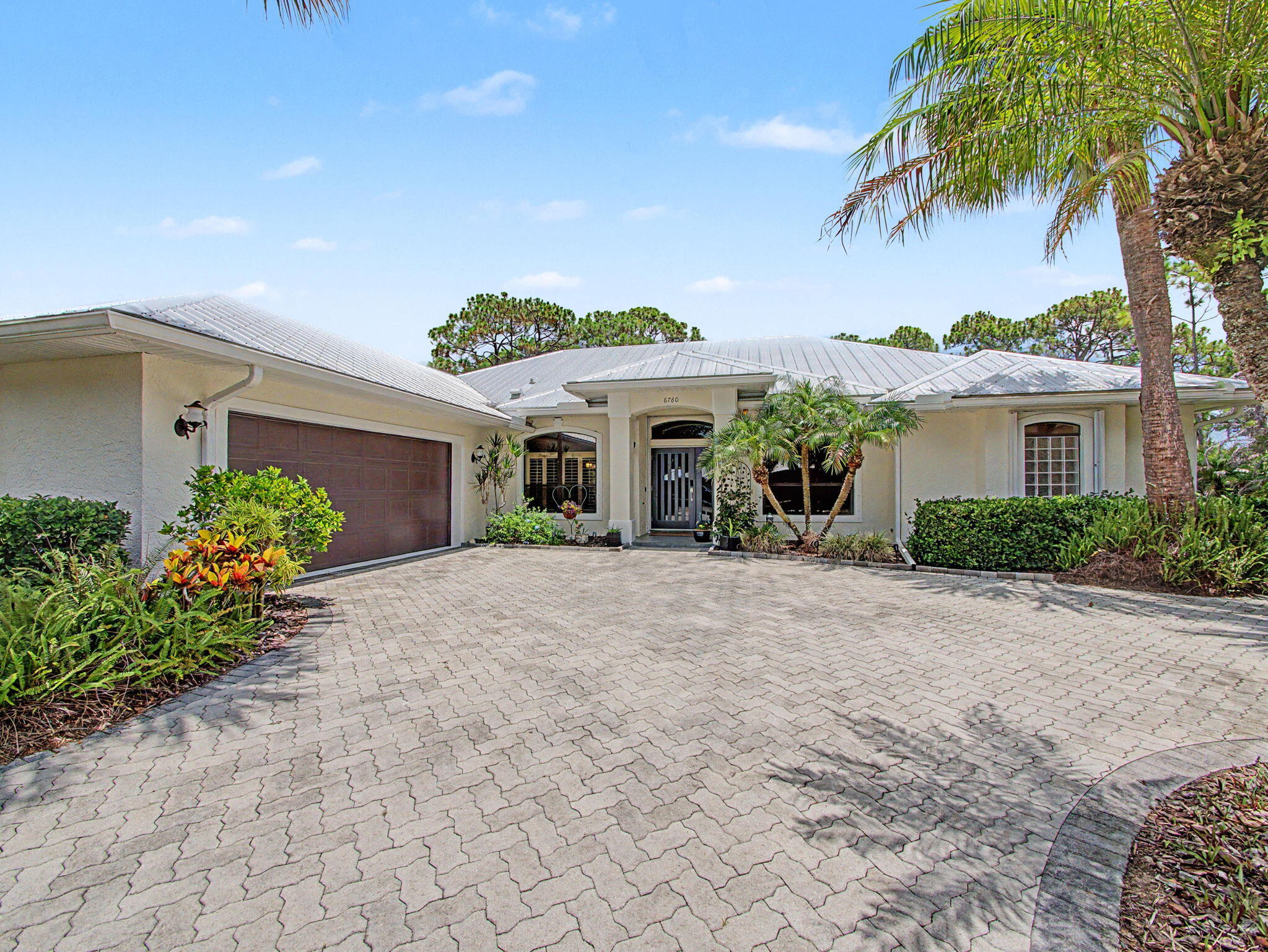 LOCKS LANDING - Residential