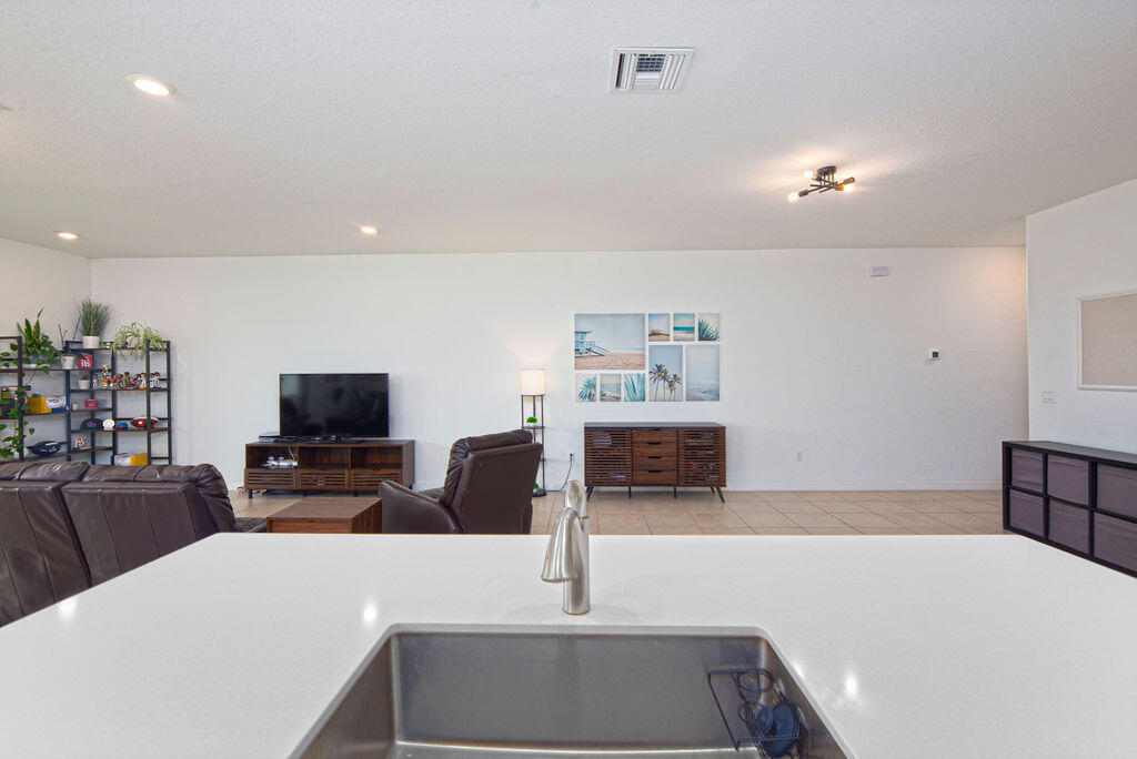 COPPER CREEK - Residential
