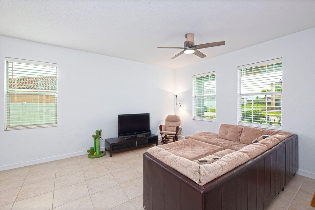 COPPER CREEK - Residential