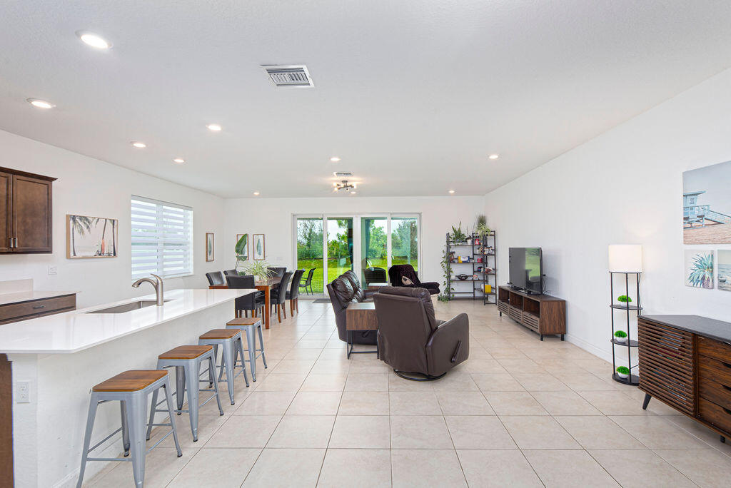 COPPER CREEK - Residential