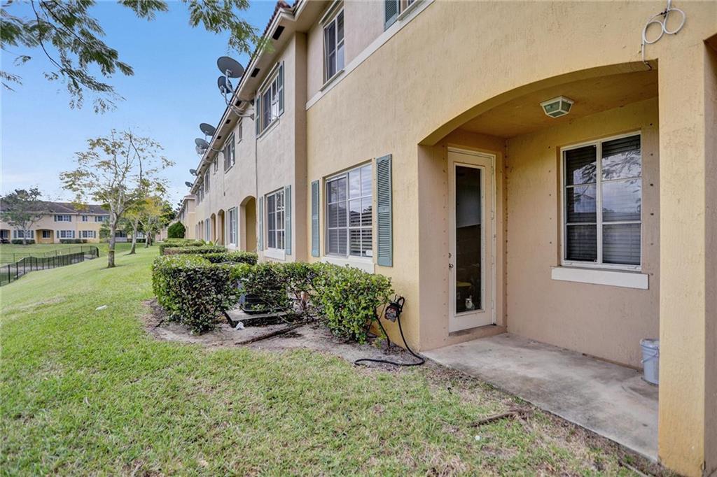 SAN REMO TOWNHOMES - Residential
