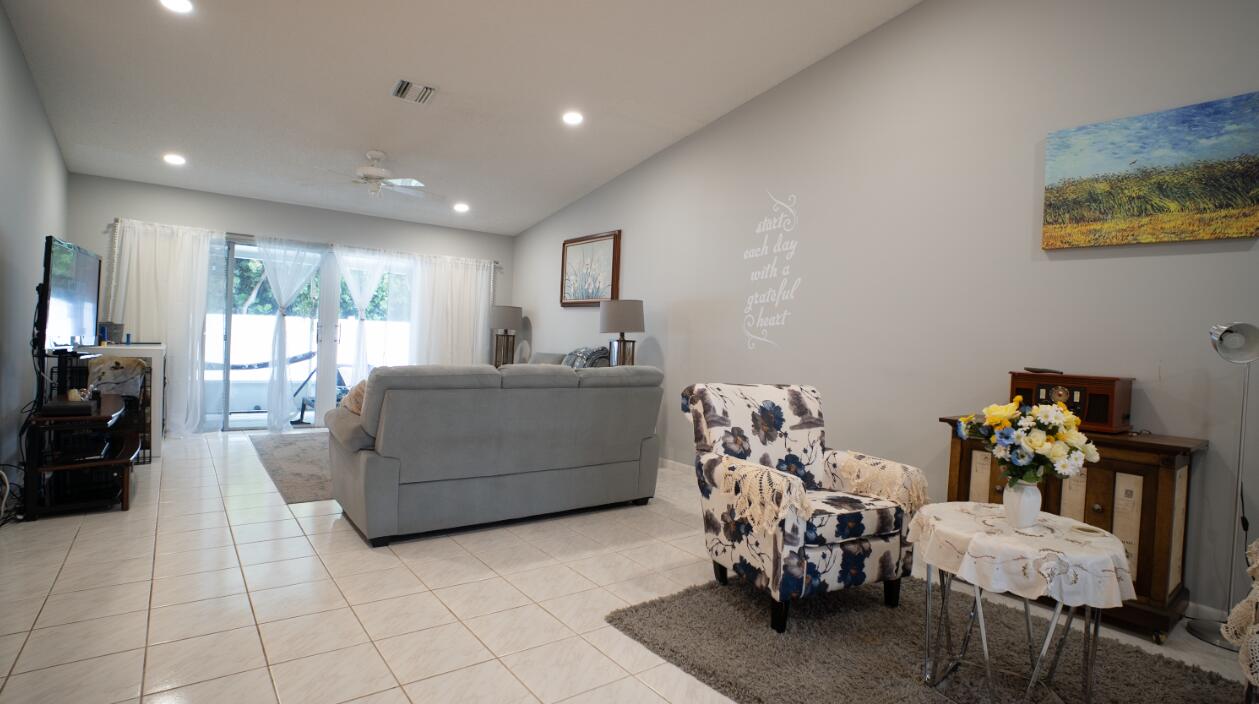 CYPRESS WOODS 2 - Residential