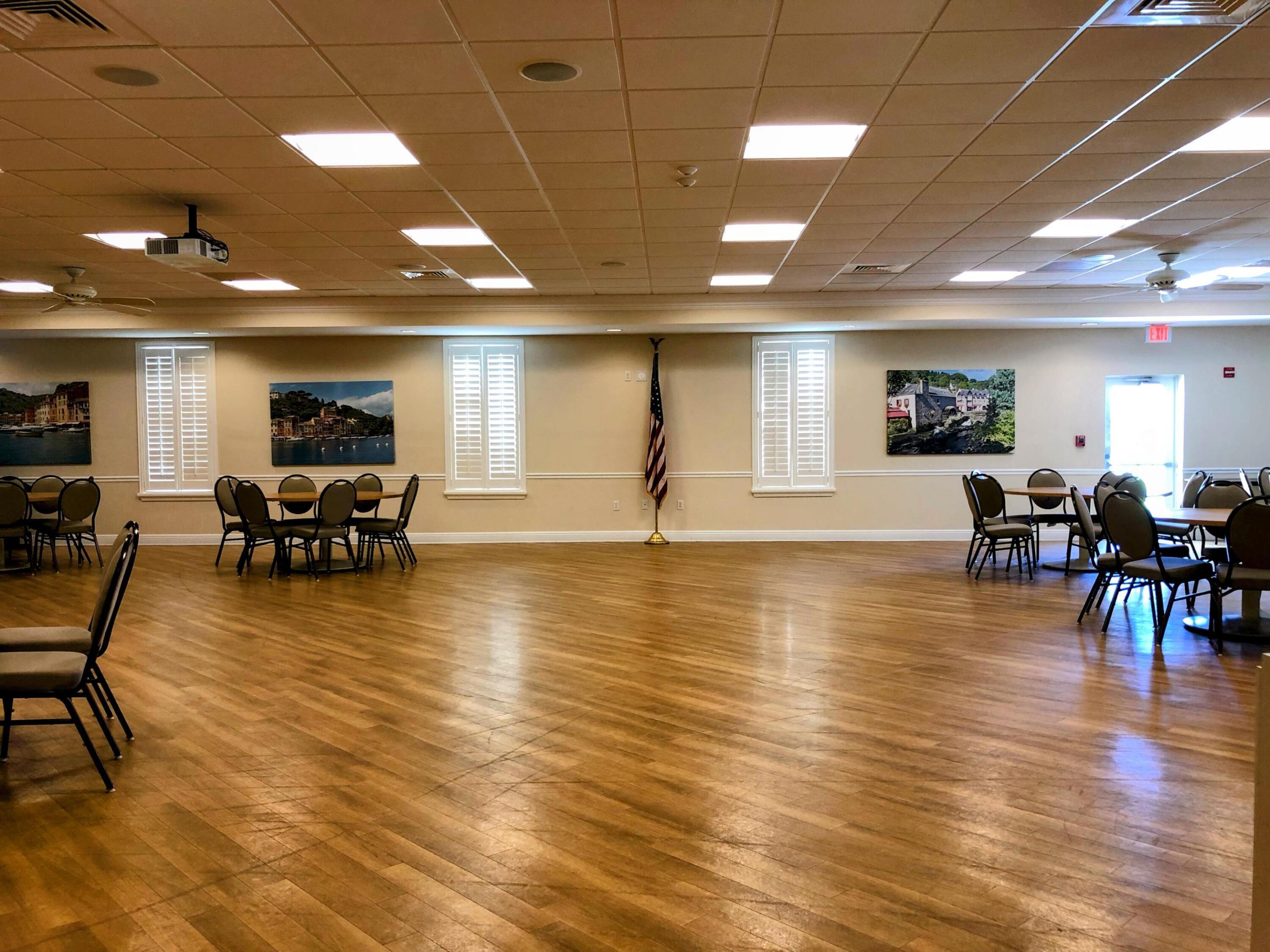 COLONIAL CLUB - Residential