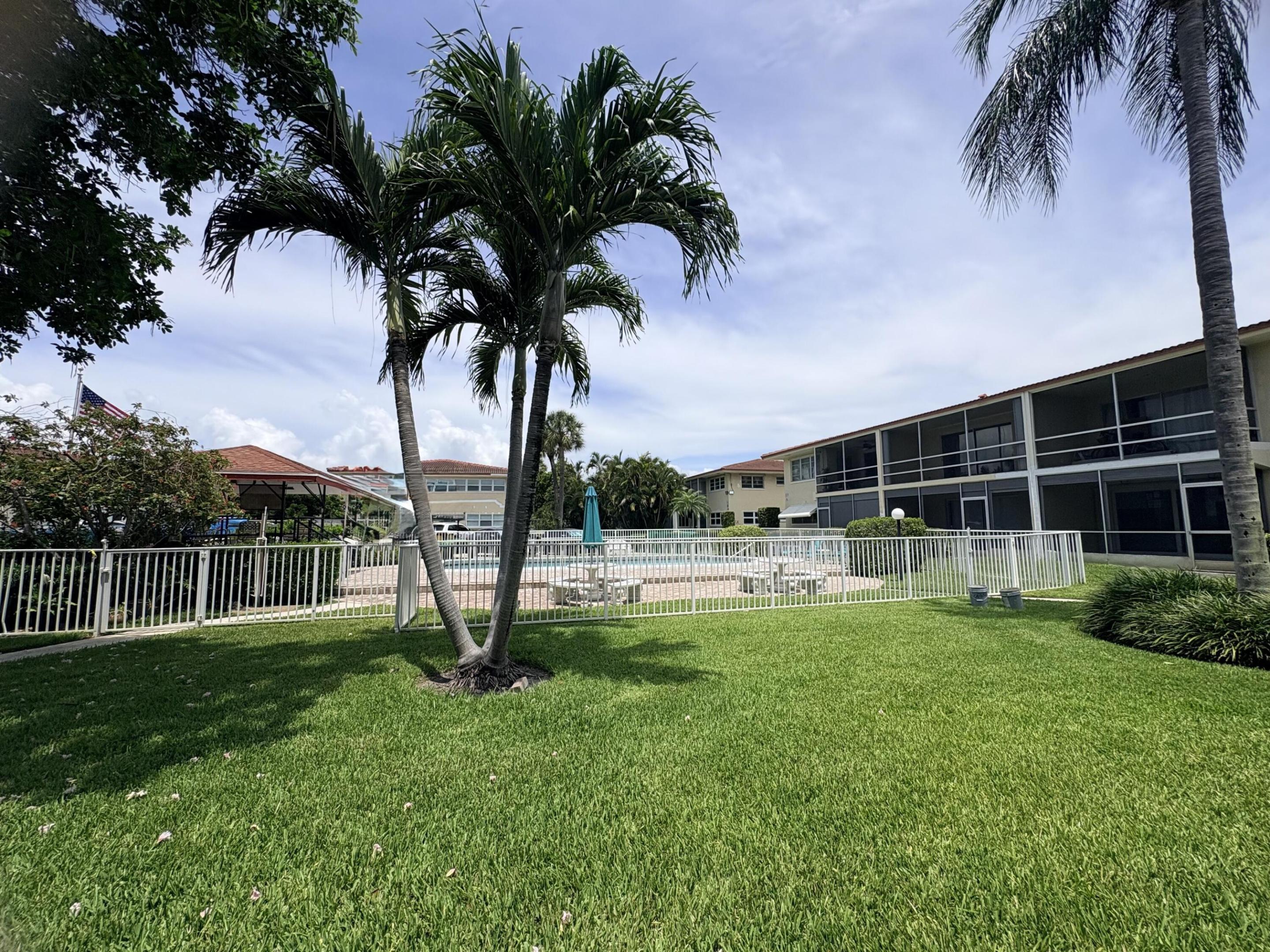 LIGHTHOUSE TERRACE CO-OP - Residential