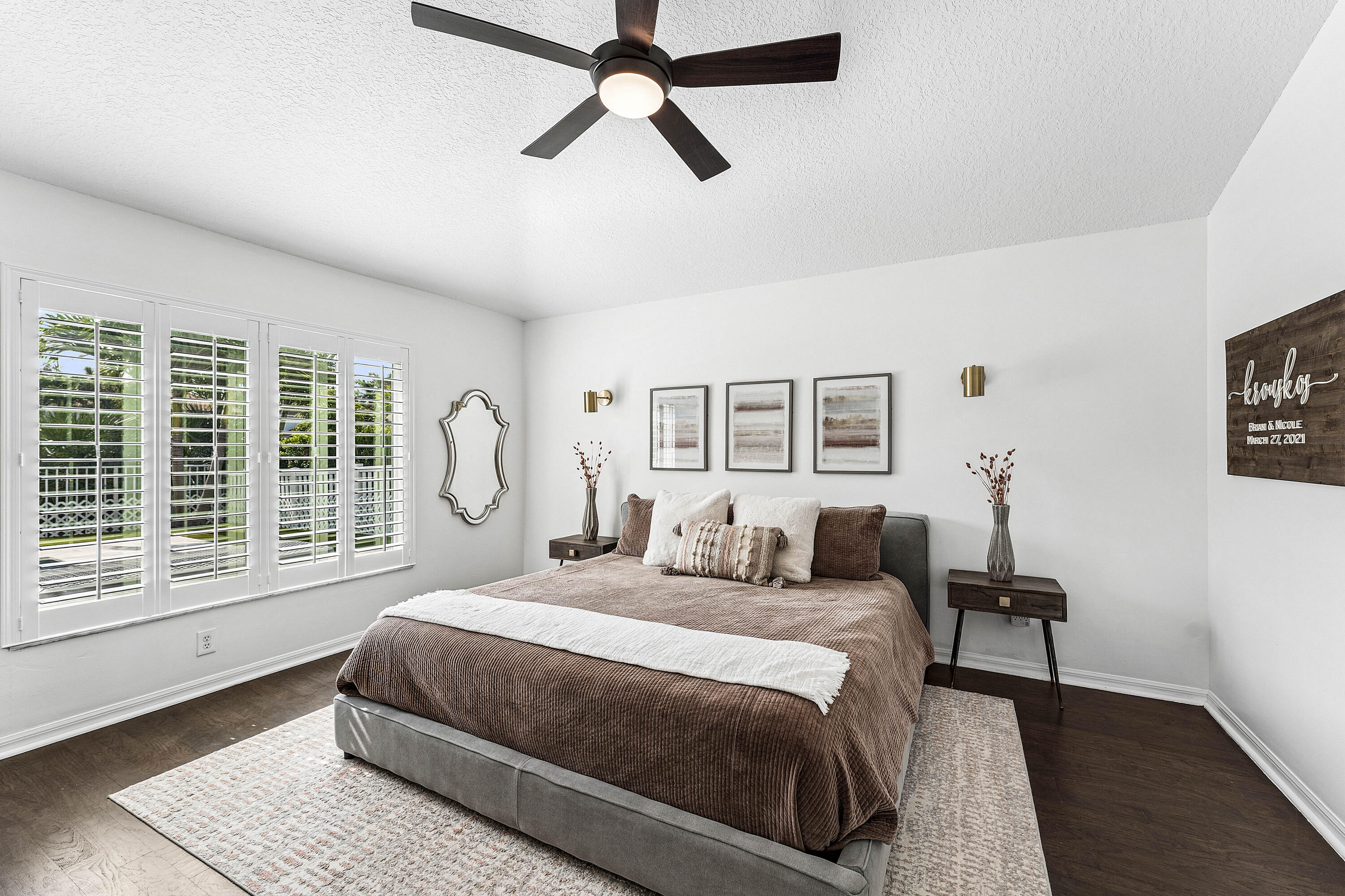 DELRAY LAKES - Residential