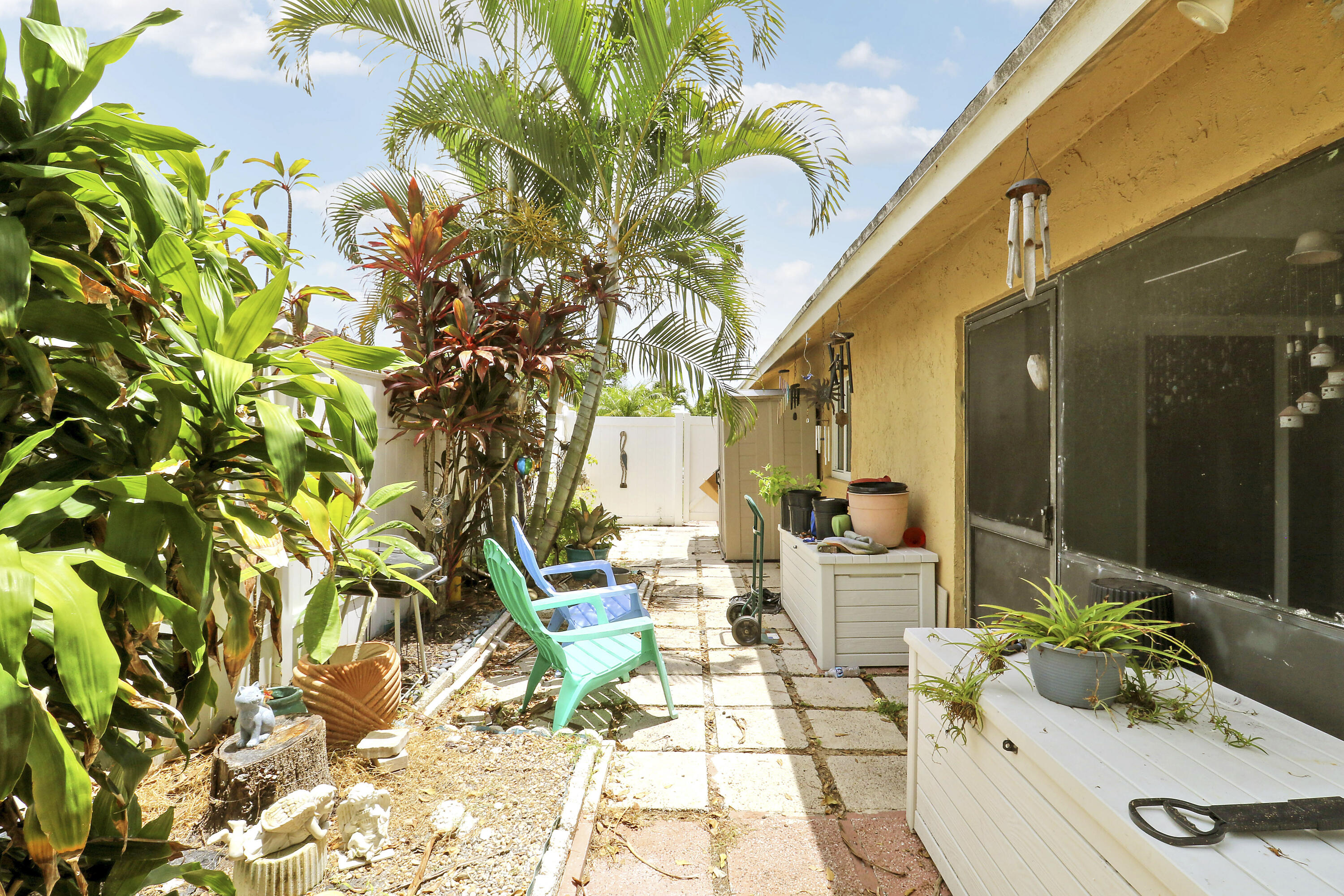 SUMMIT PINES UNIT 2 - Residential