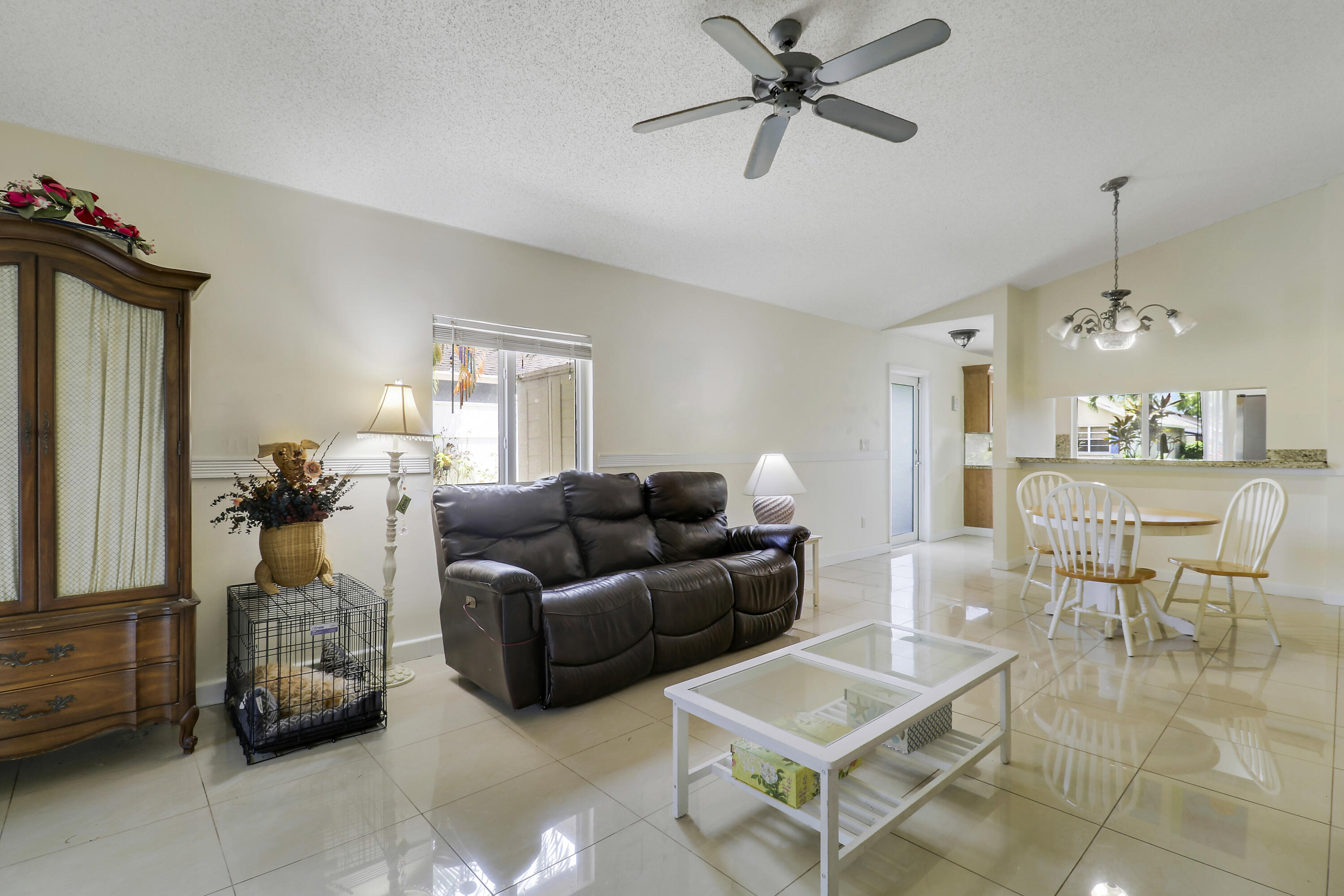 SUMMIT PINES UNIT 2 - Residential