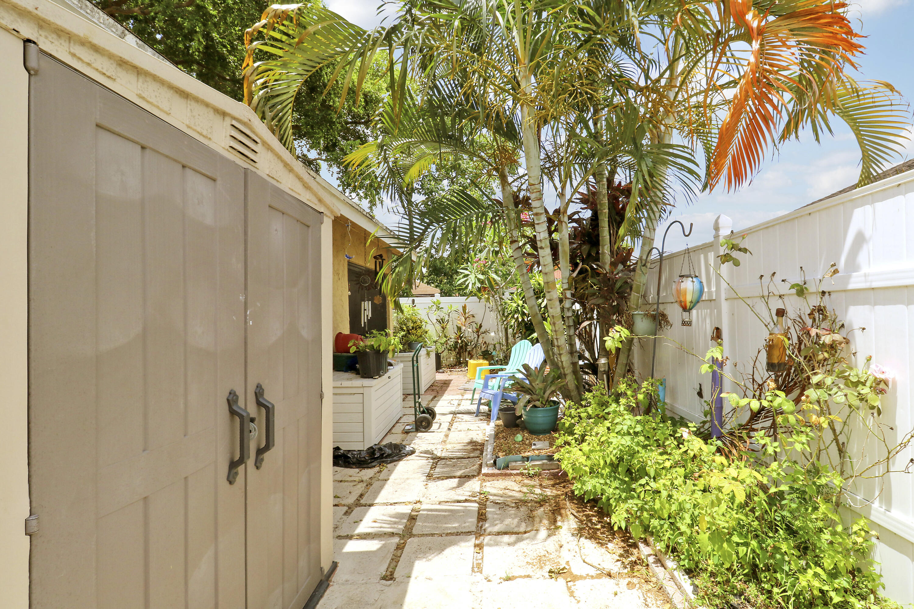 SUMMIT PINES UNIT 2 - Residential