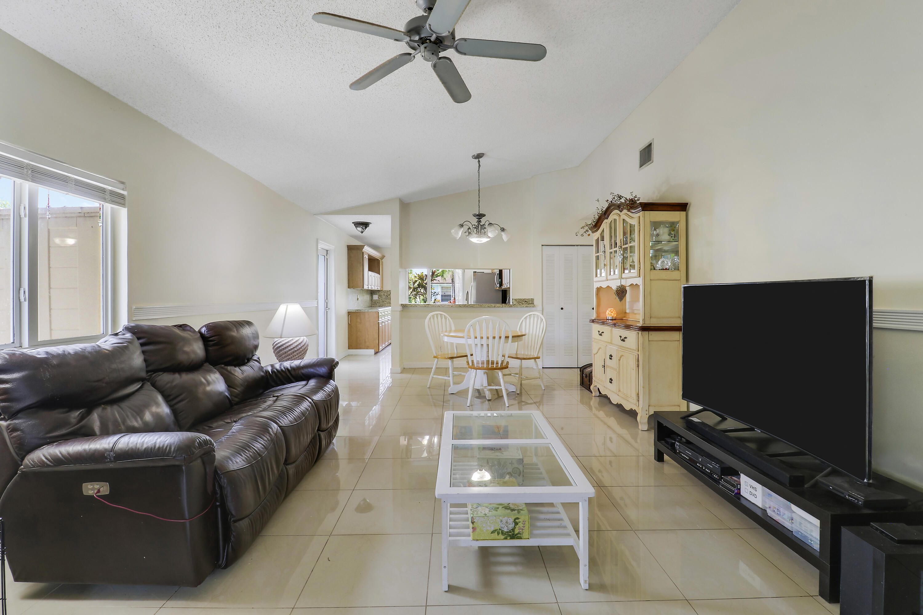SUMMIT PINES UNIT 2 - Residential