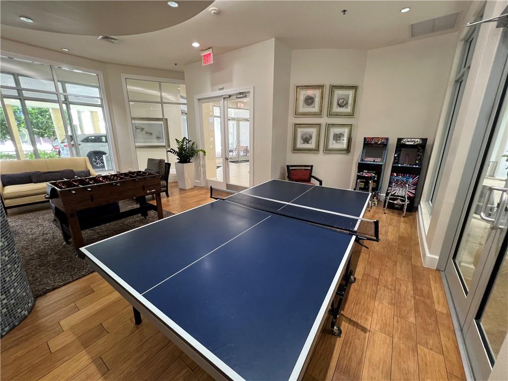 Radius Condominum - Residential